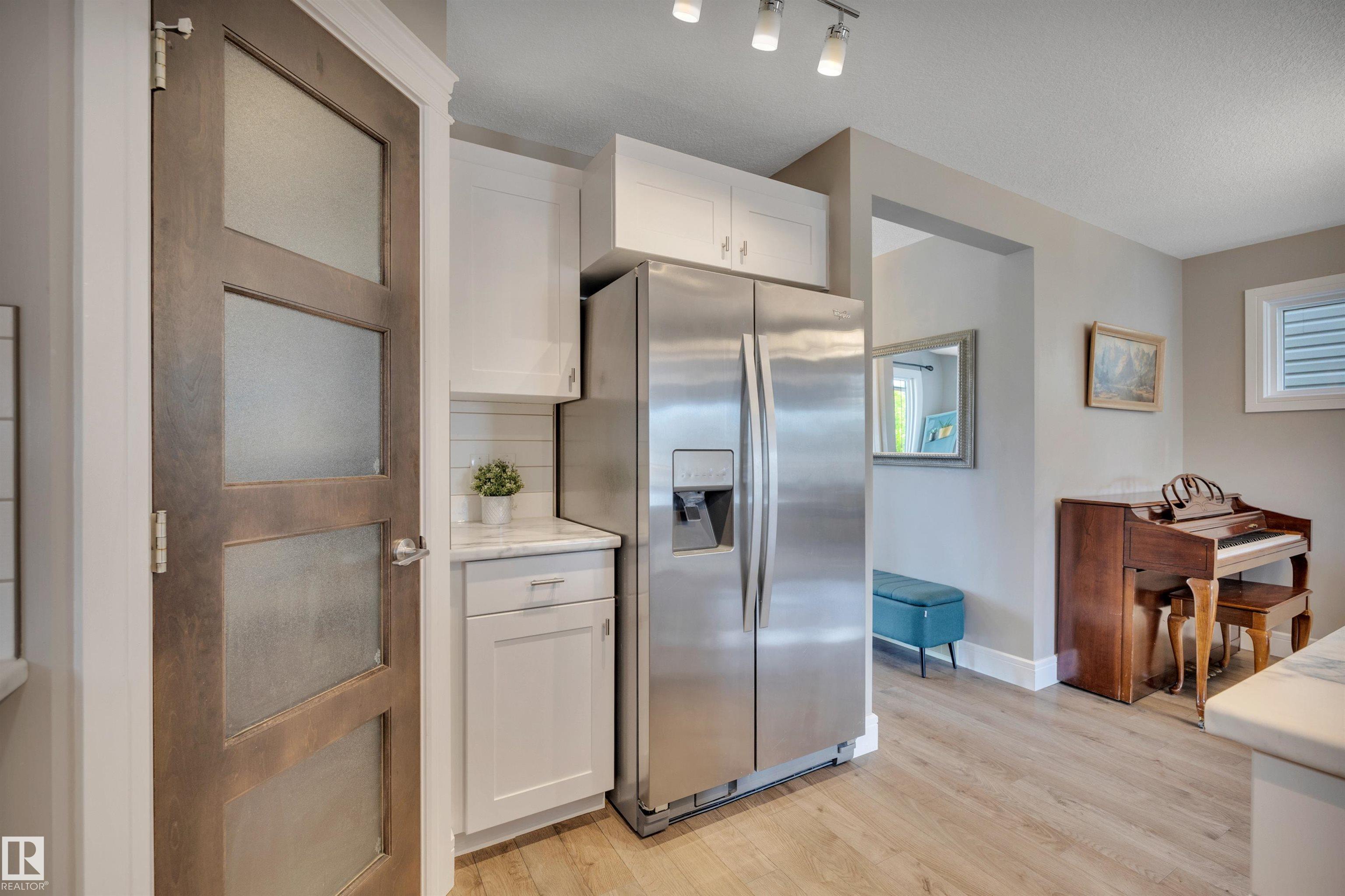 Photo 12 at 187 Kirpatrick Way, West Haven Park, Leduc