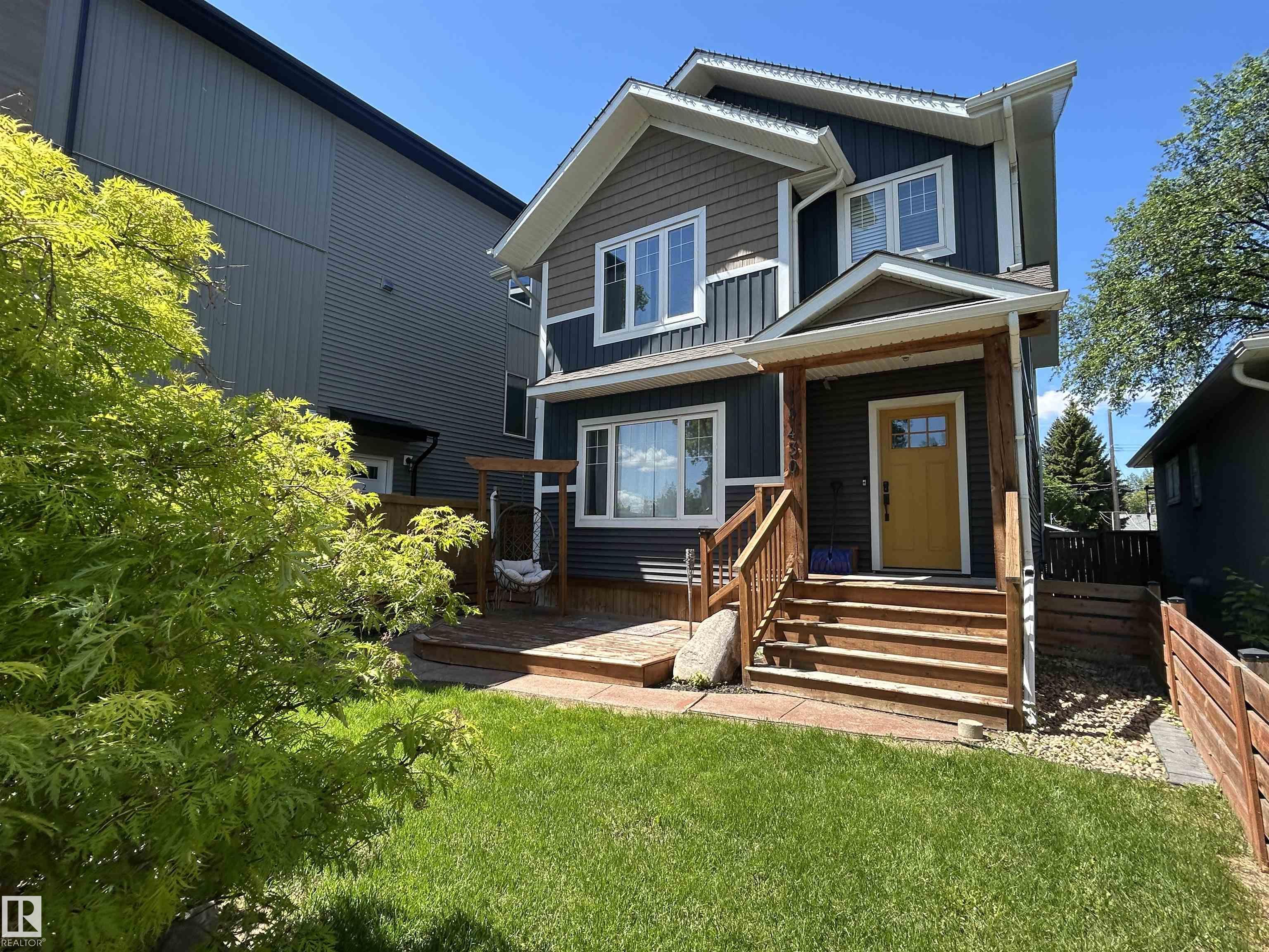 10430 148 Street NW, Grovenor, Edmonton