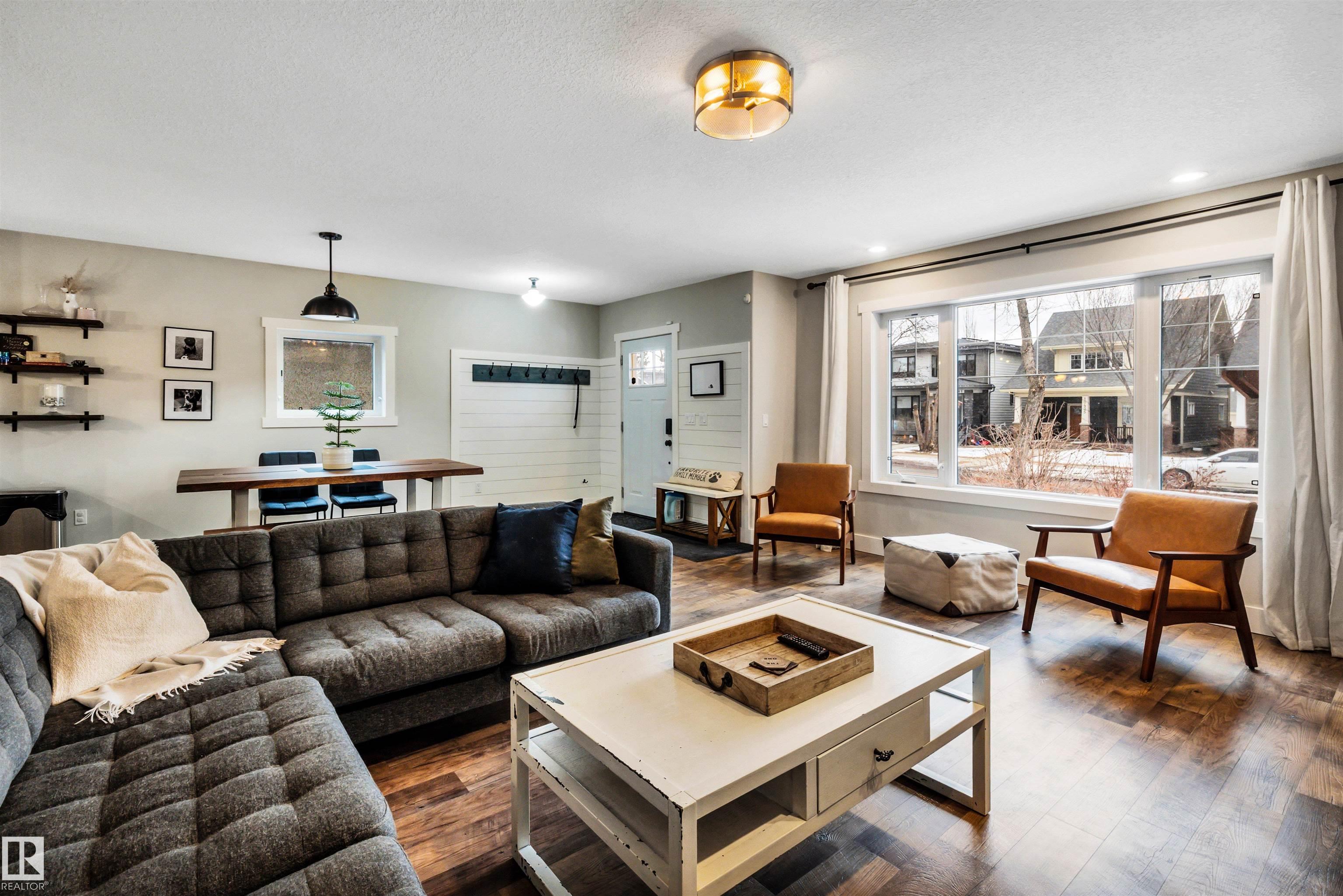 Photo 14 at 10430 148 Street NW, Grovenor, Edmonton