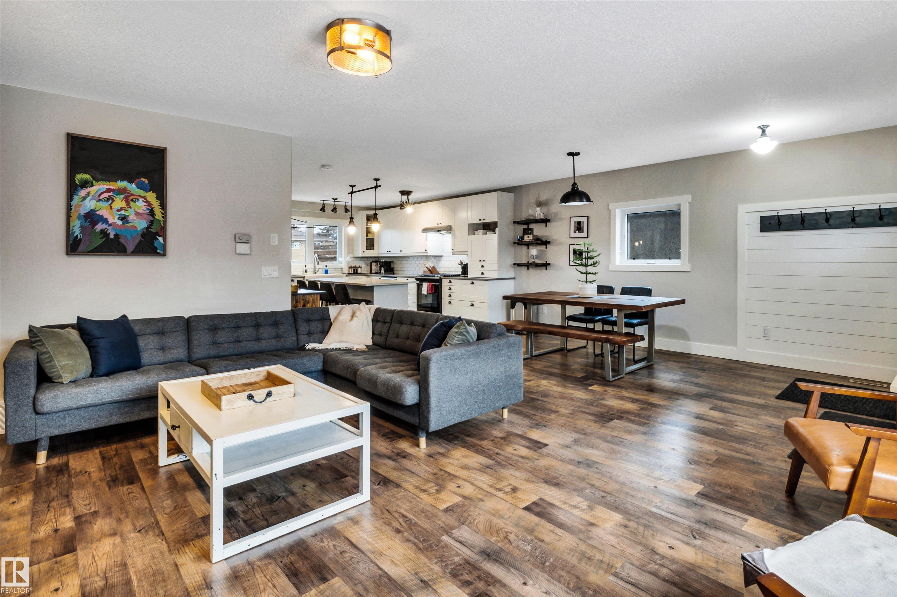 Photo 18 at 10430 148 Street NW, Grovenor, Edmonton