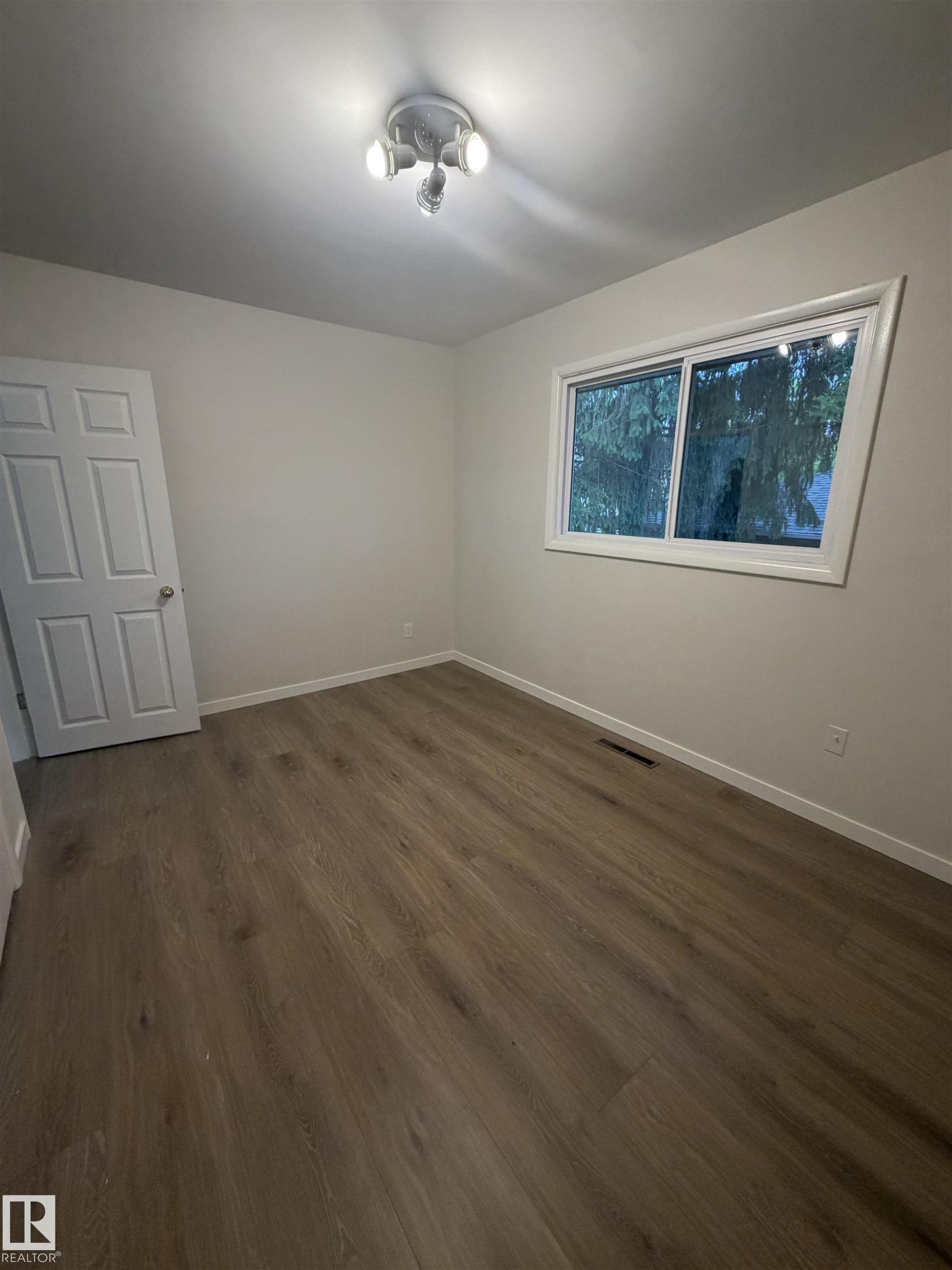 Photo 12 at 9640 74 Avenue NW, Ritchie, Edmonton