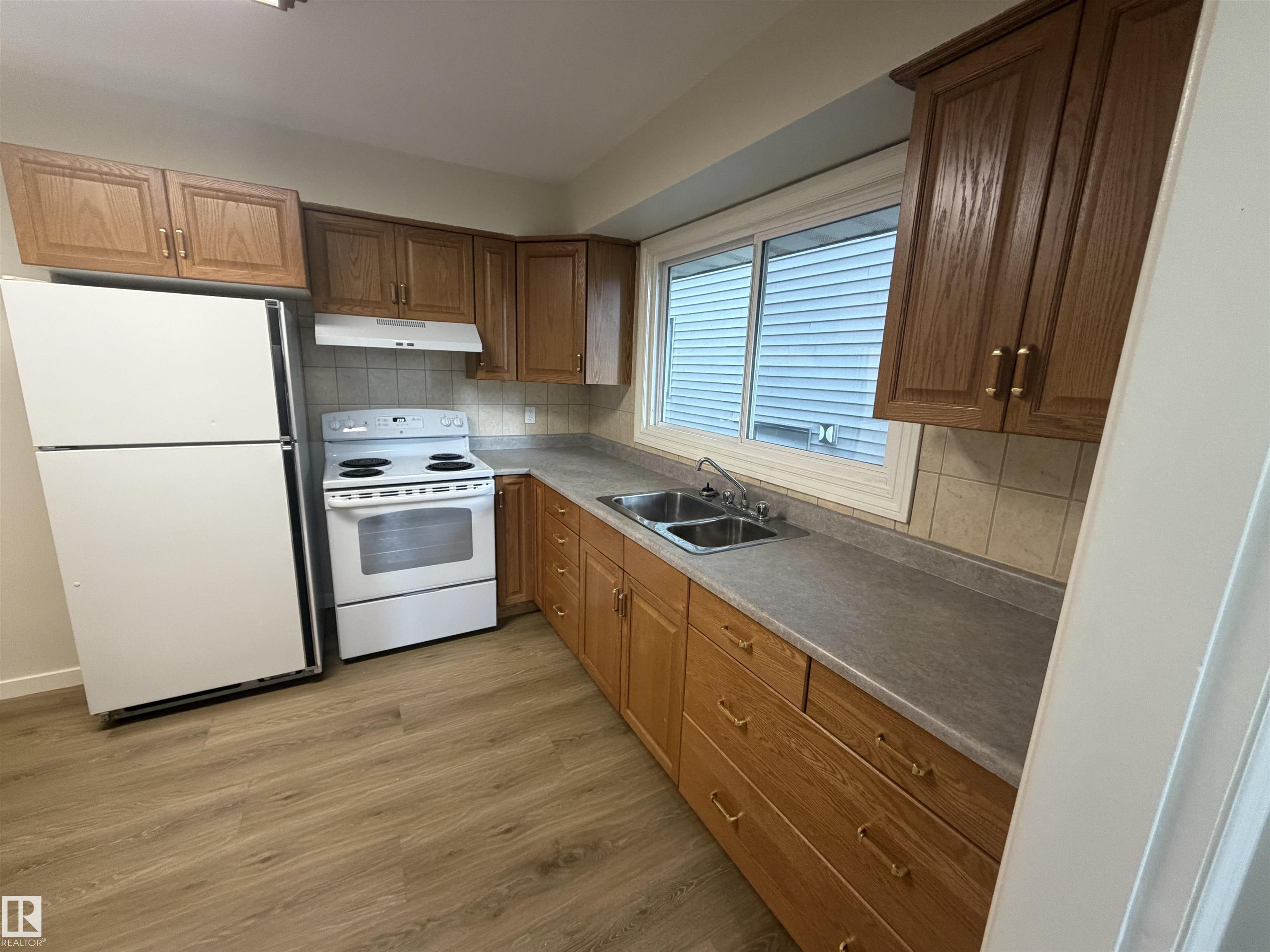 Photo 6 at 9640 74 Avenue NW, Ritchie, Edmonton