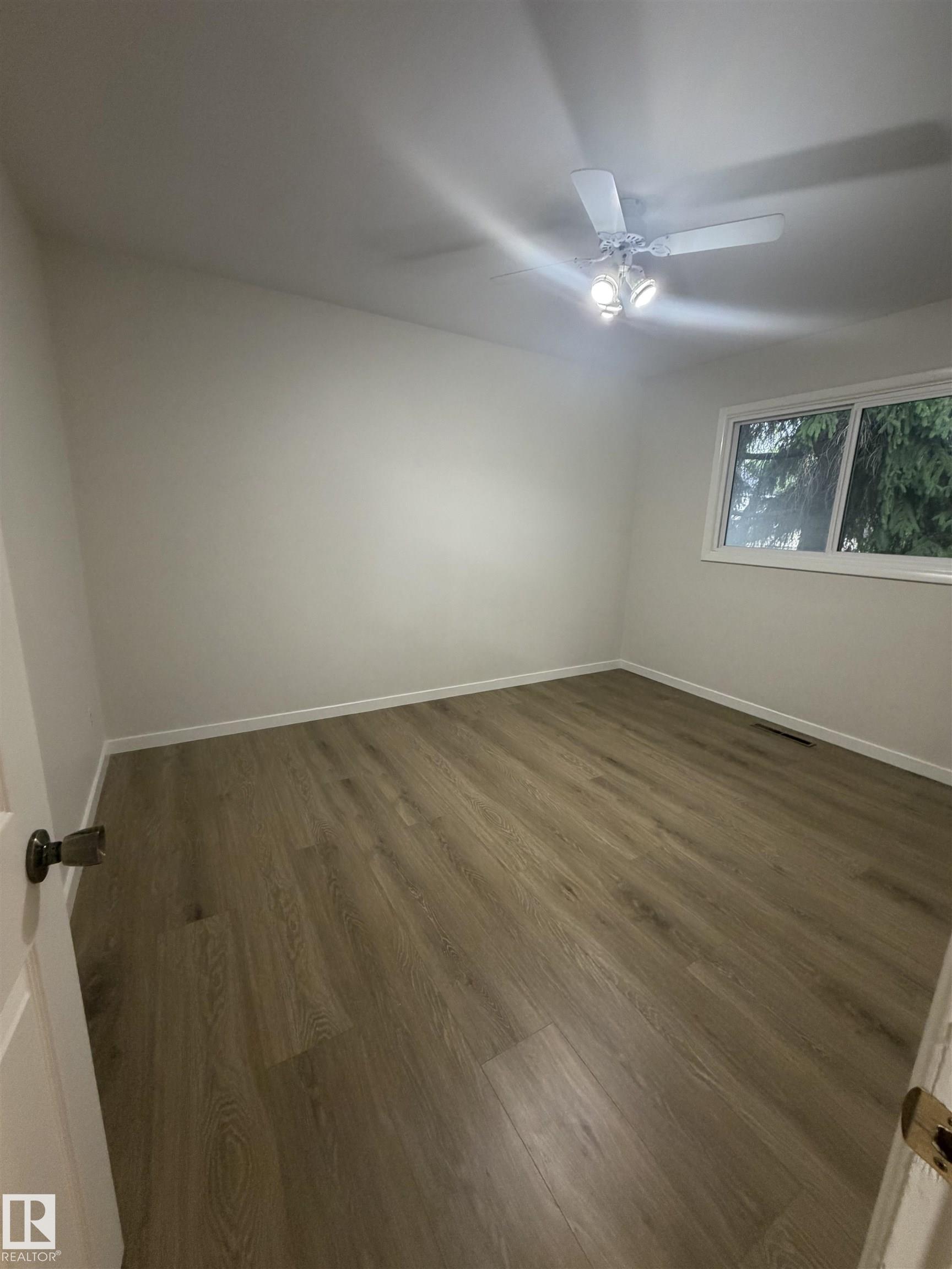 Photo 9 at 9640 74 Avenue NW, Ritchie, Edmonton