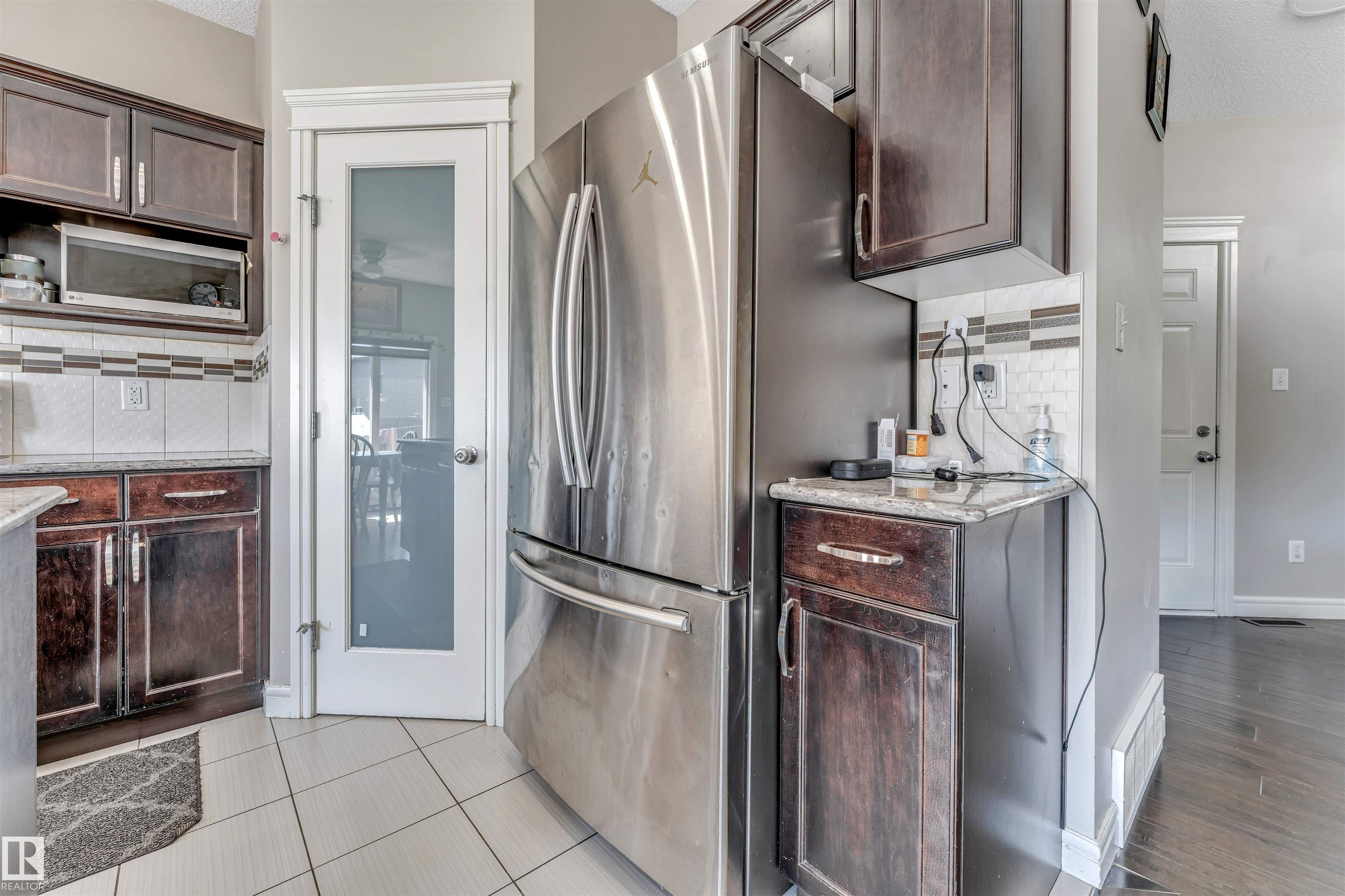 Photo 9 at 2903 16 Avenue NW, Laurel, Edmonton