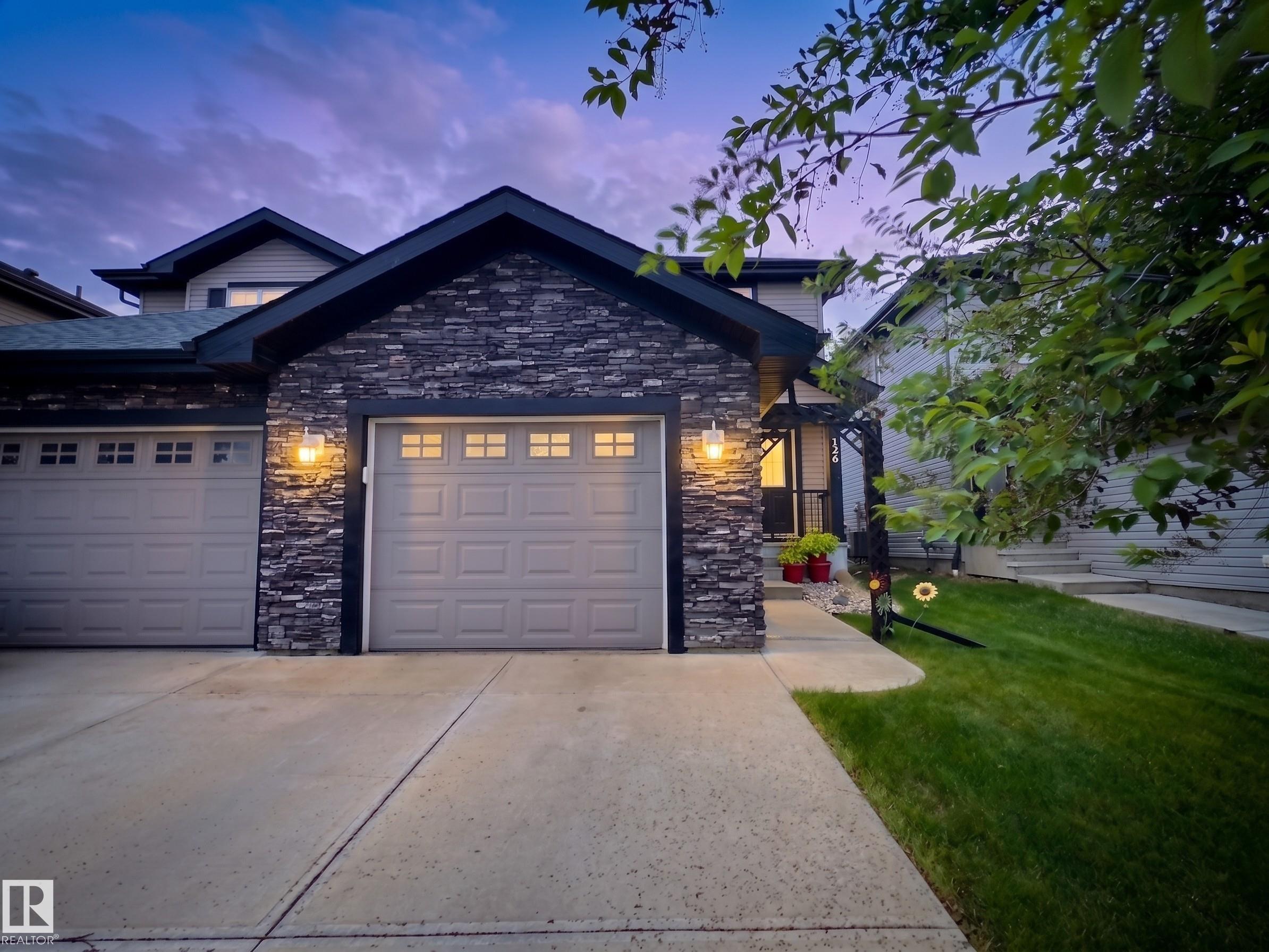 126 Calvert Wynd, South Pointe, Fort Saskatchewan