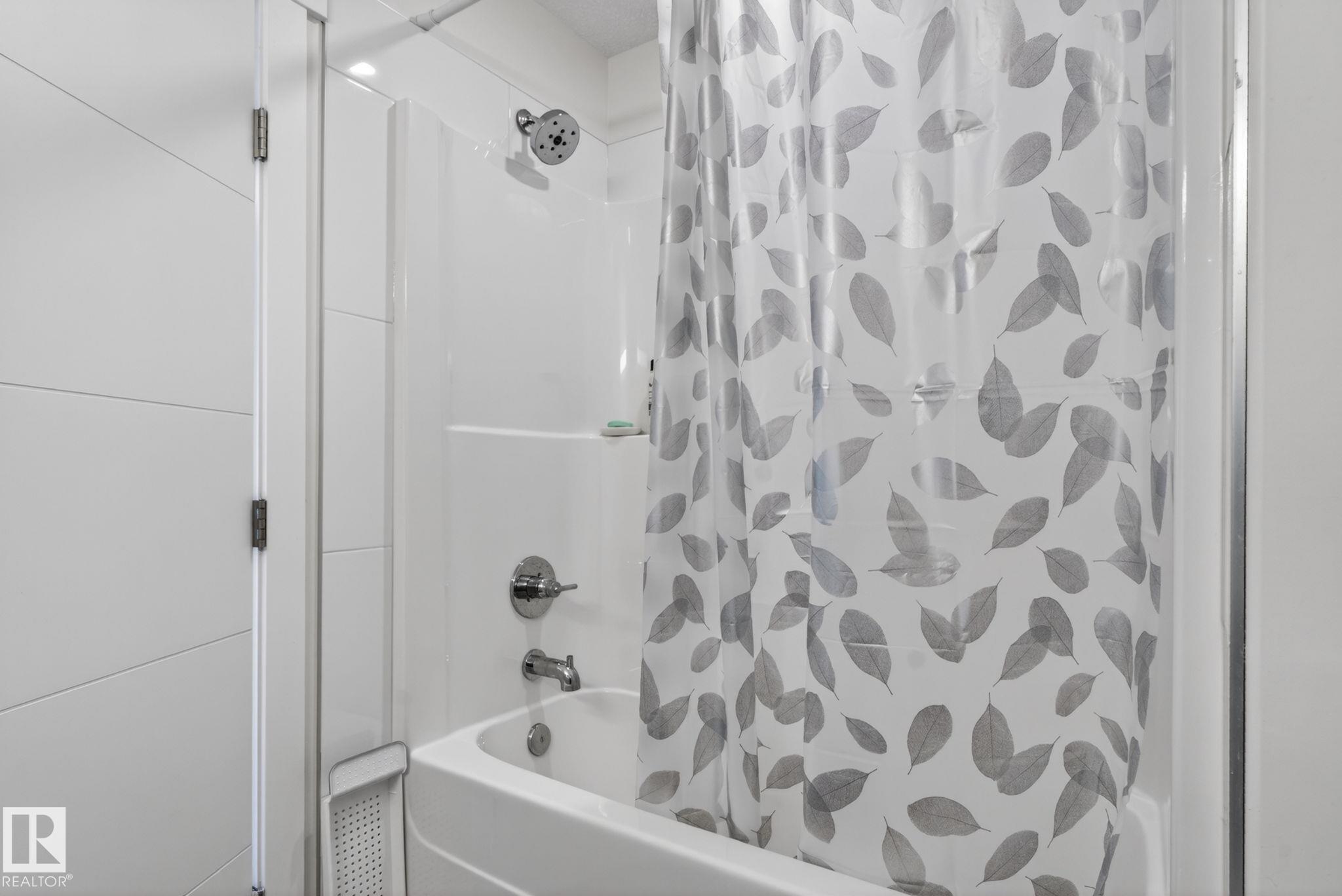 Photo 25 at 16 - 9250 156 Avenue NW, Eaux Claires, Edmonton