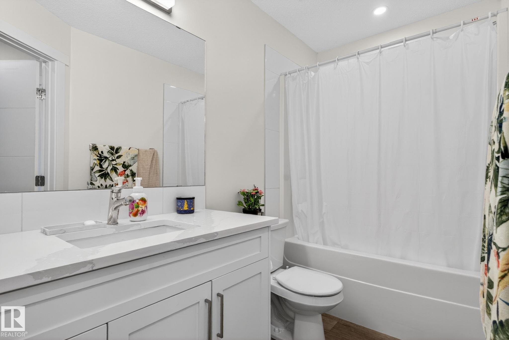 Photo 31 at 16 - 9250 156 Avenue NW, Eaux Claires, Edmonton
