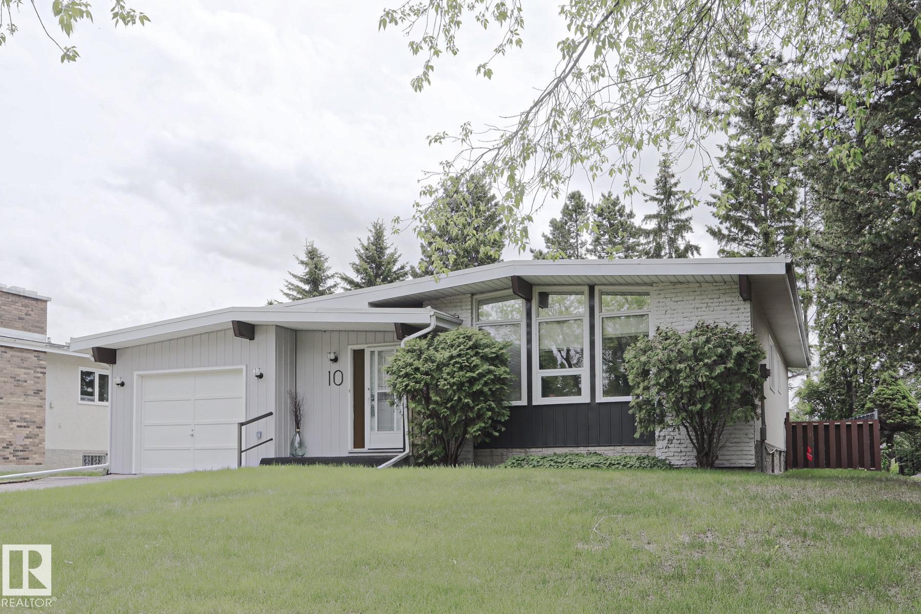 10 Murray Crescent, Mission, St. Albert