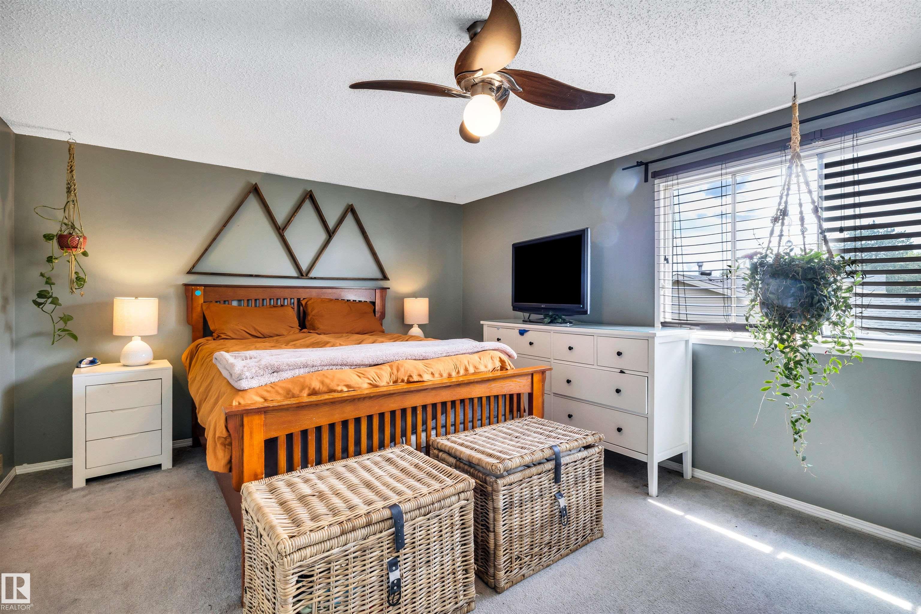 Photo 20 at 4551 33a Avenue NW, Weinlos, Edmonton