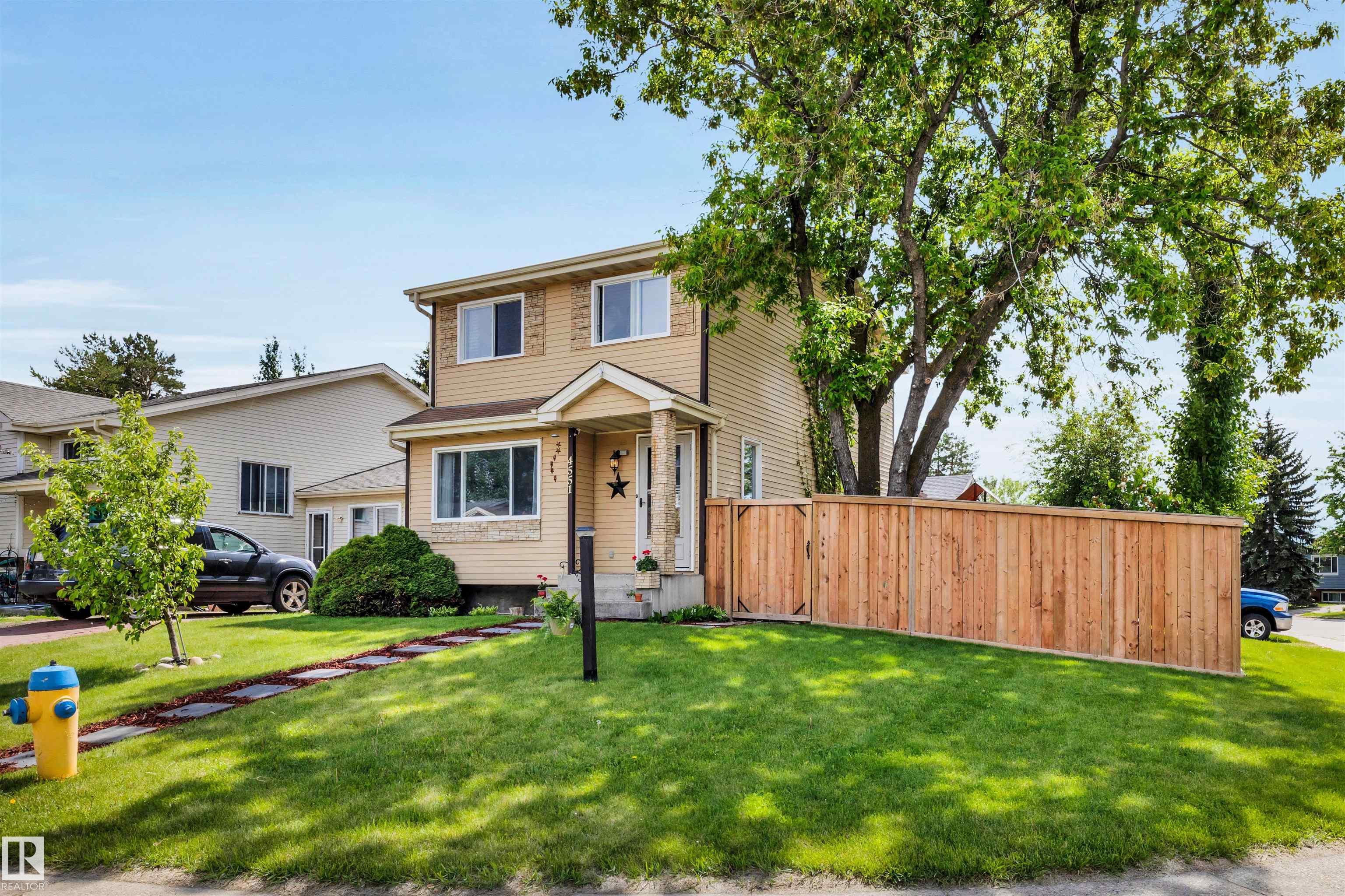 4551 33a Avenue NW, Weinlos, Edmonton