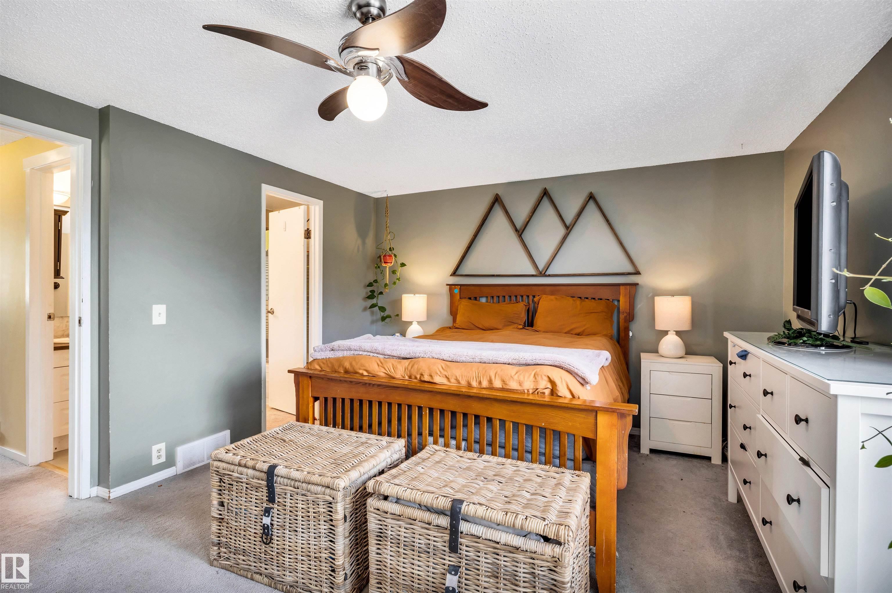 Photo 22 at 4551 33a Avenue NW, Weinlos, Edmonton