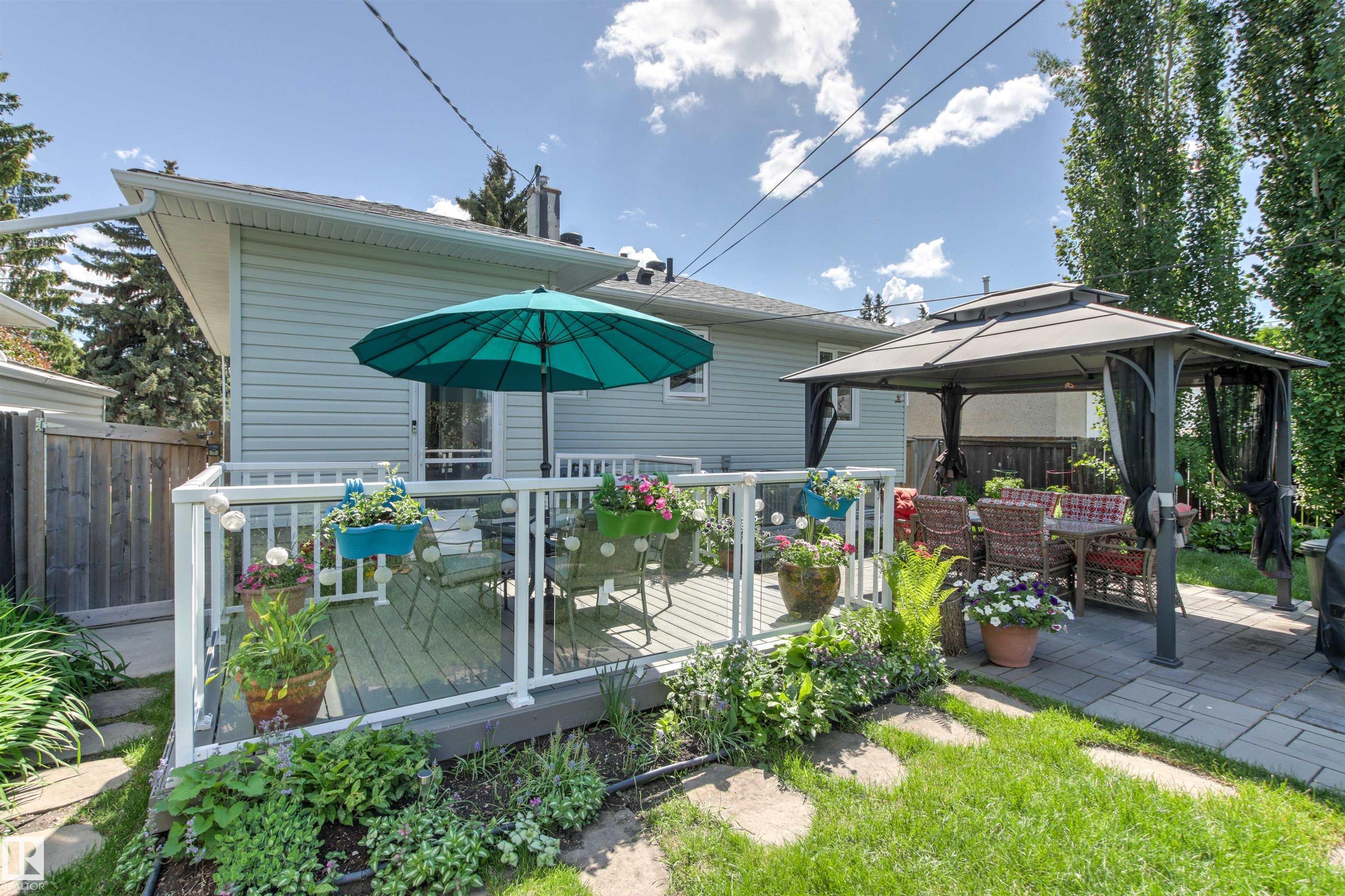 Photo 40 at 8708 89 Avenue NW, Bonnie Doon, Edmonton