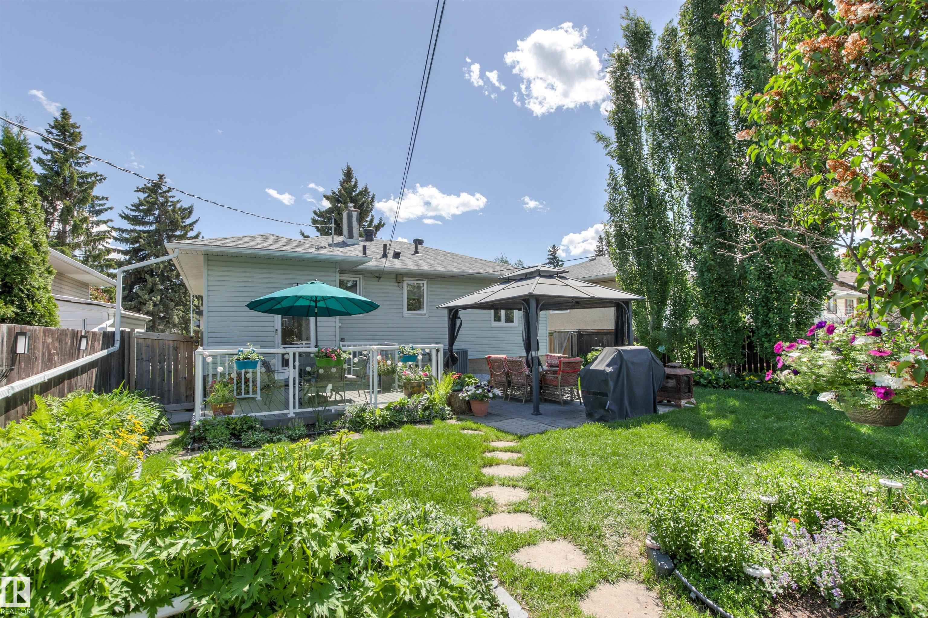 Photo 45 at 8708 89 Avenue NW, Bonnie Doon, Edmonton