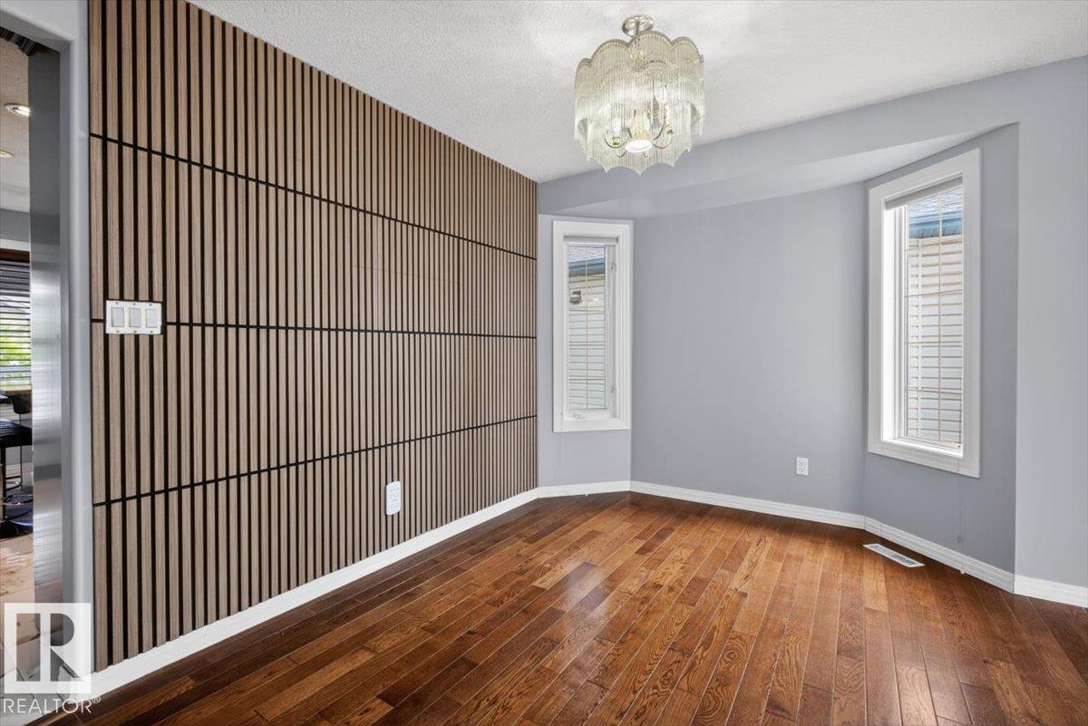 Photo 17 at 946 Jordan Crescent NW, Jackson Heights, Edmonton