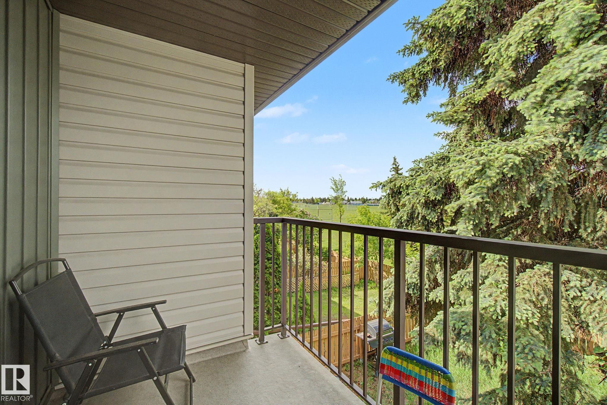 Photo 32 at 45 - 2020 105 Street NW, Keheewin, Edmonton