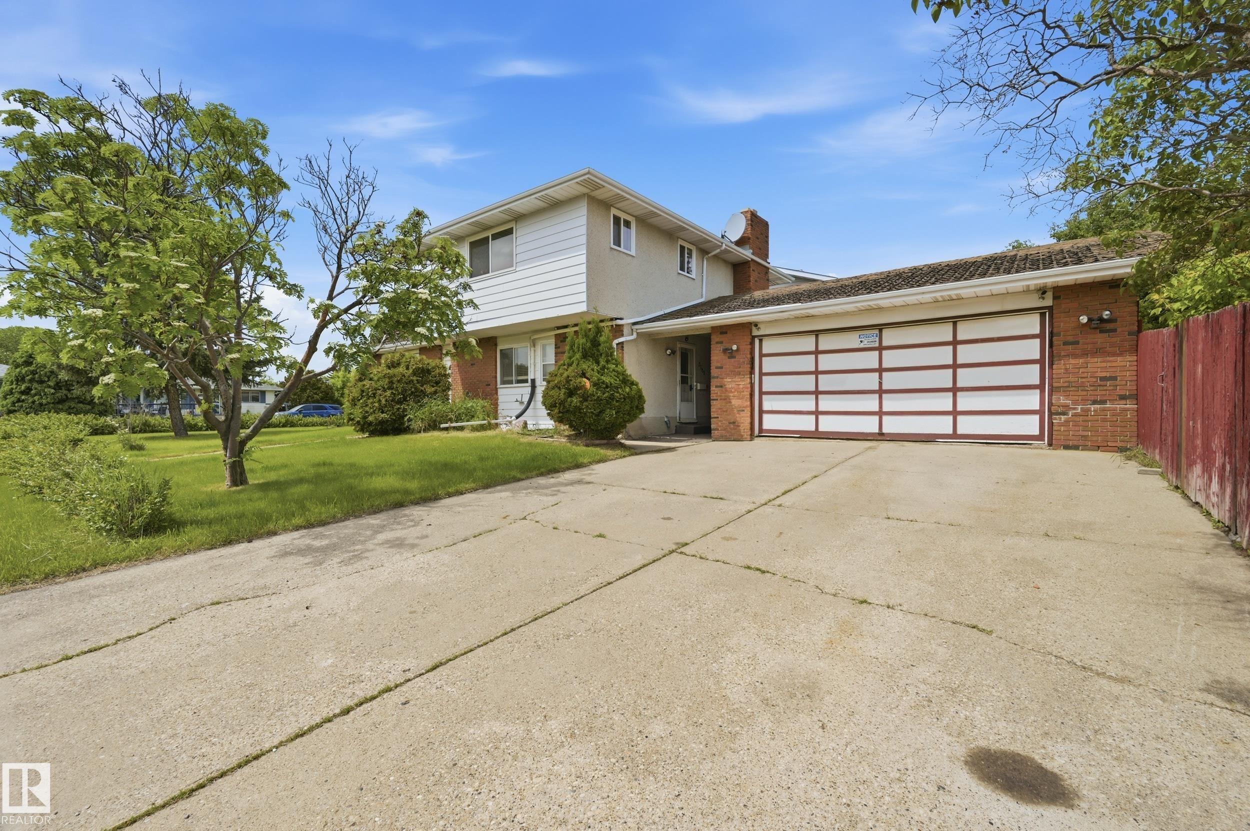 2169 78 Street NW, Satoo, Edmonton