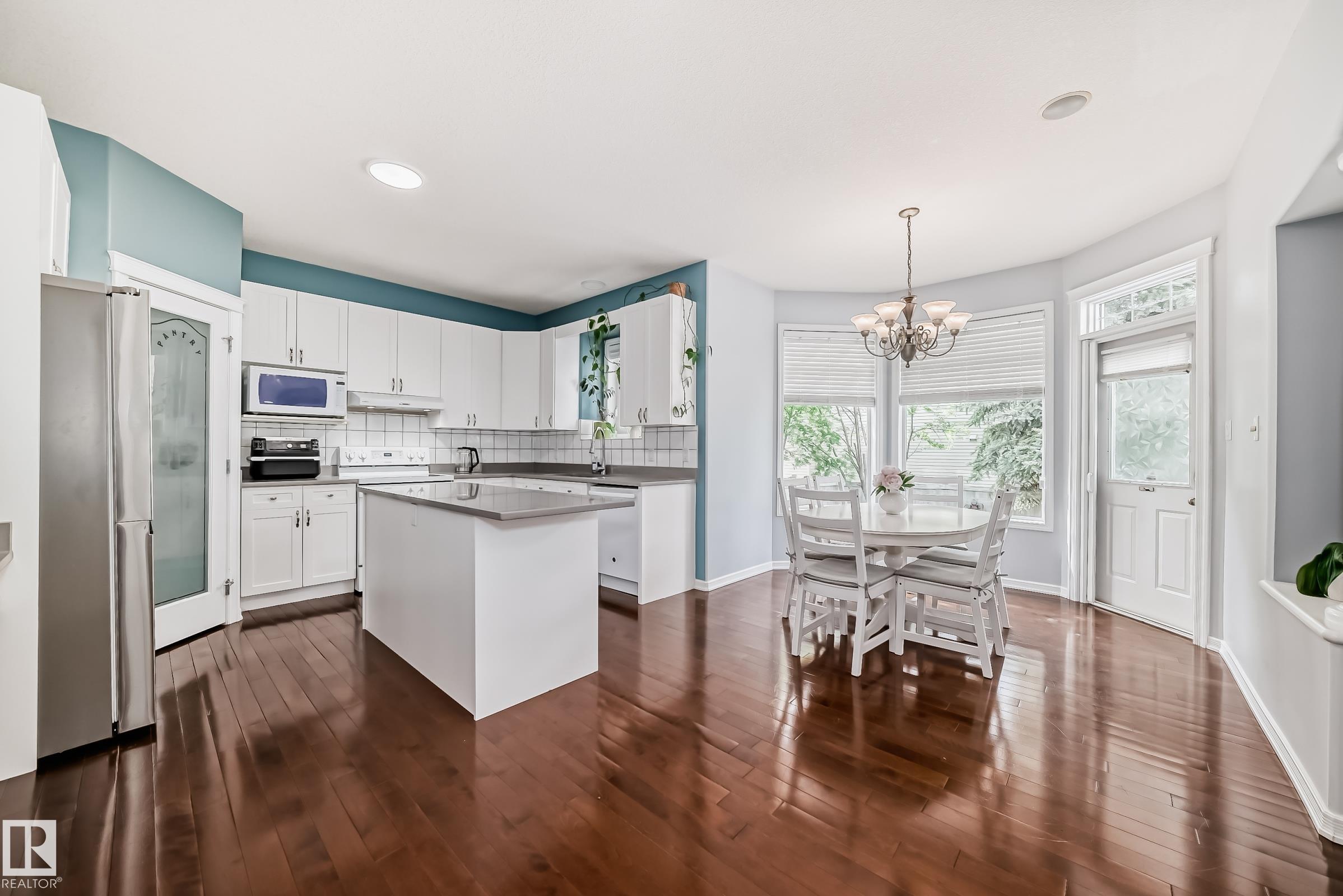 Photo 13 at 167 Galland Crescent NW, Glastonbury, Edmonton