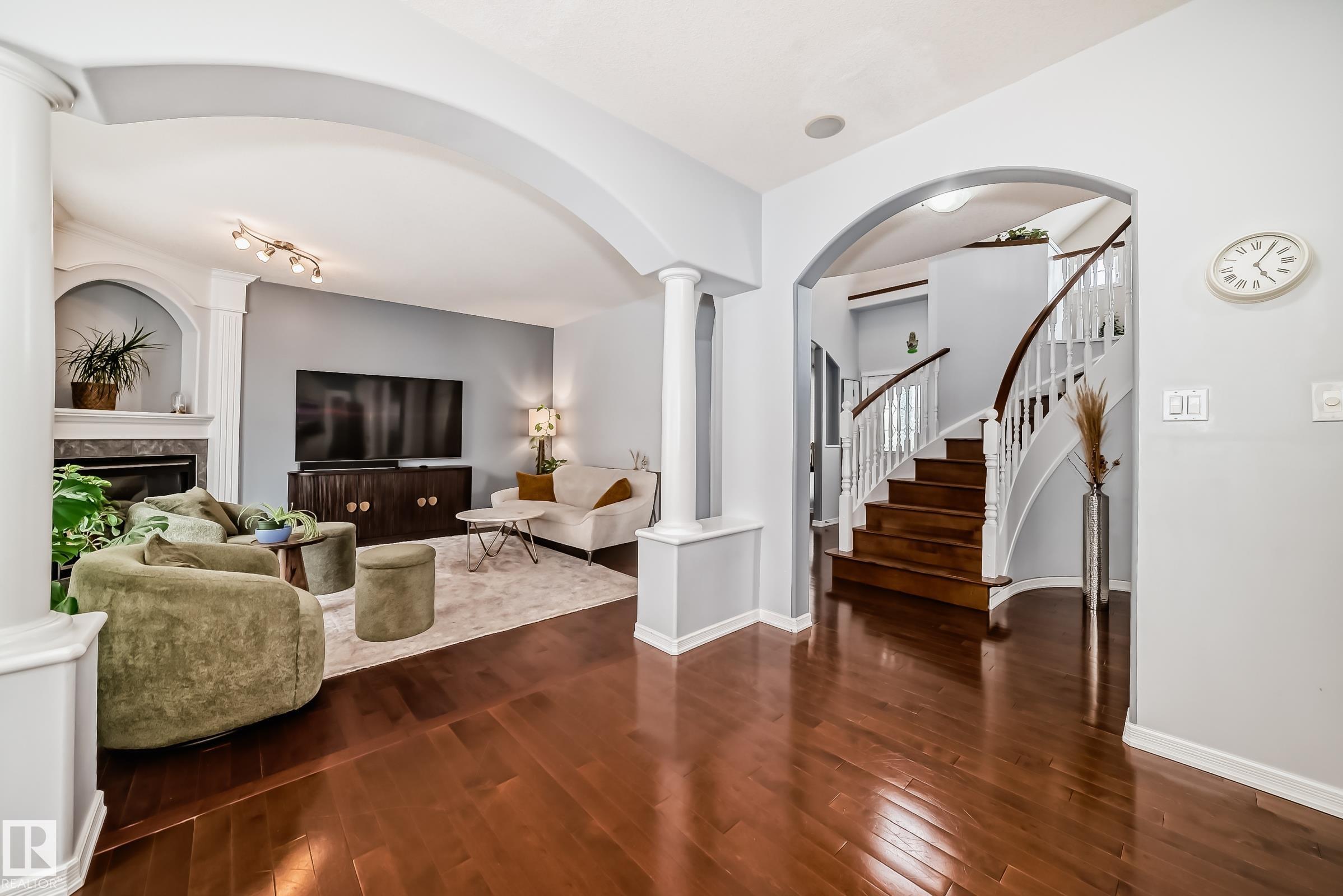 Photo 15 at 167 Galland Crescent NW, Glastonbury, Edmonton