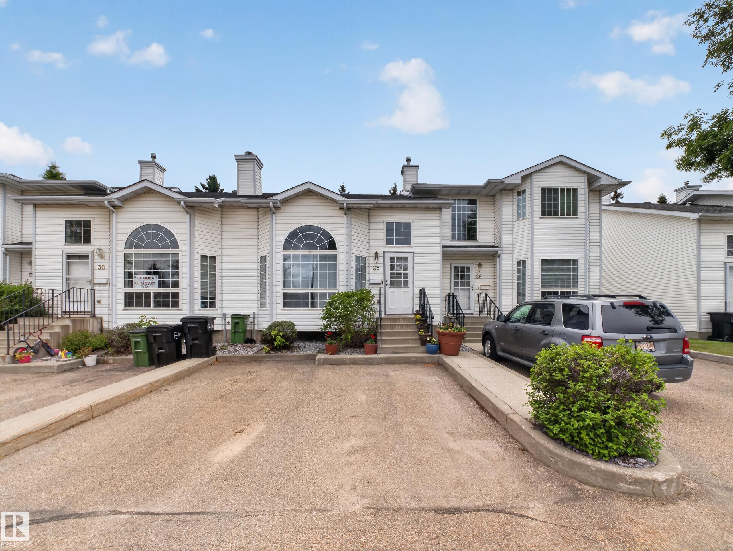 28 - 3311 58 Street NW, Tawa, Edmonton