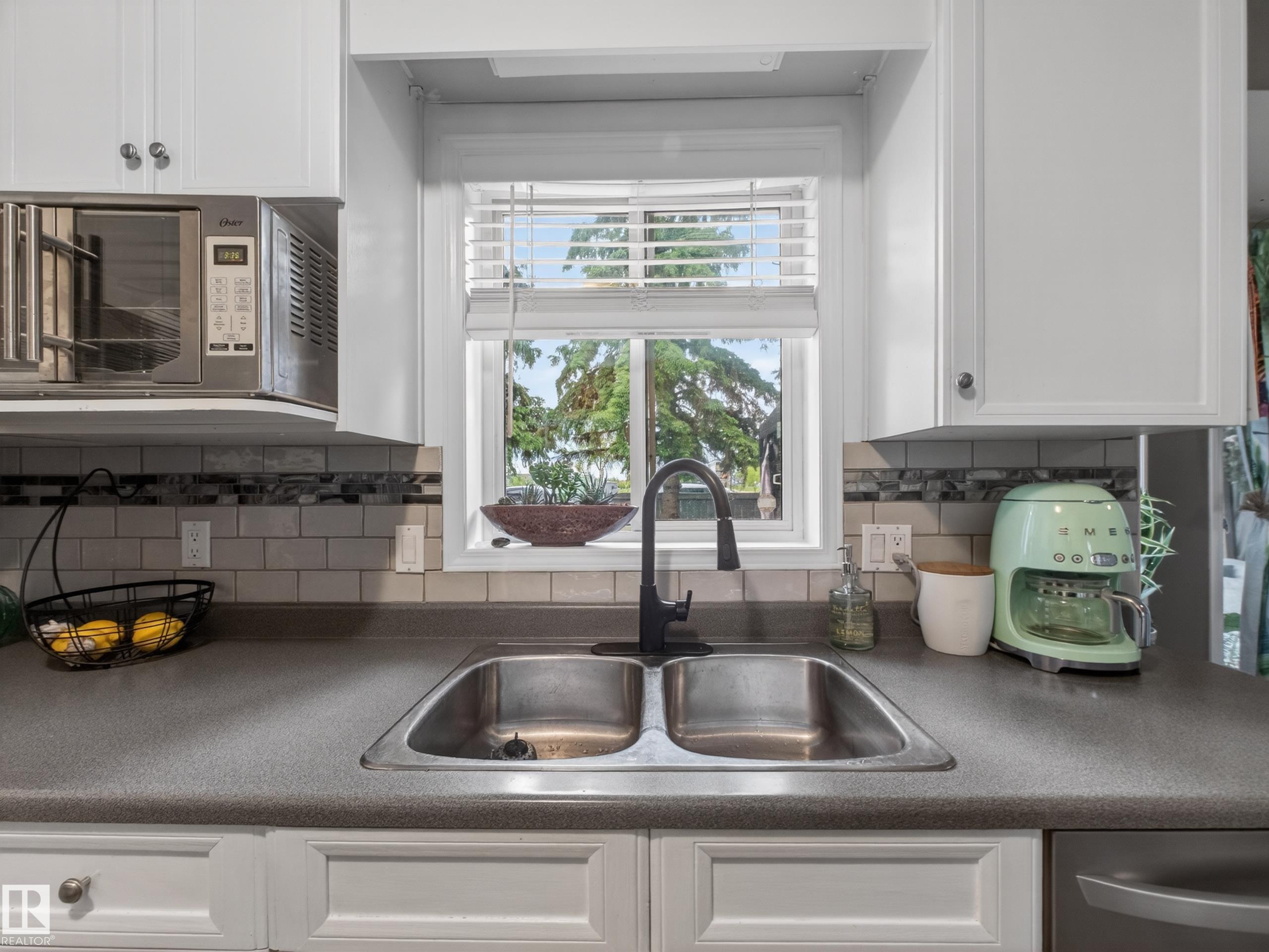 Photo 13 at 28 - 3311 58 Street NW, Tawa, Edmonton