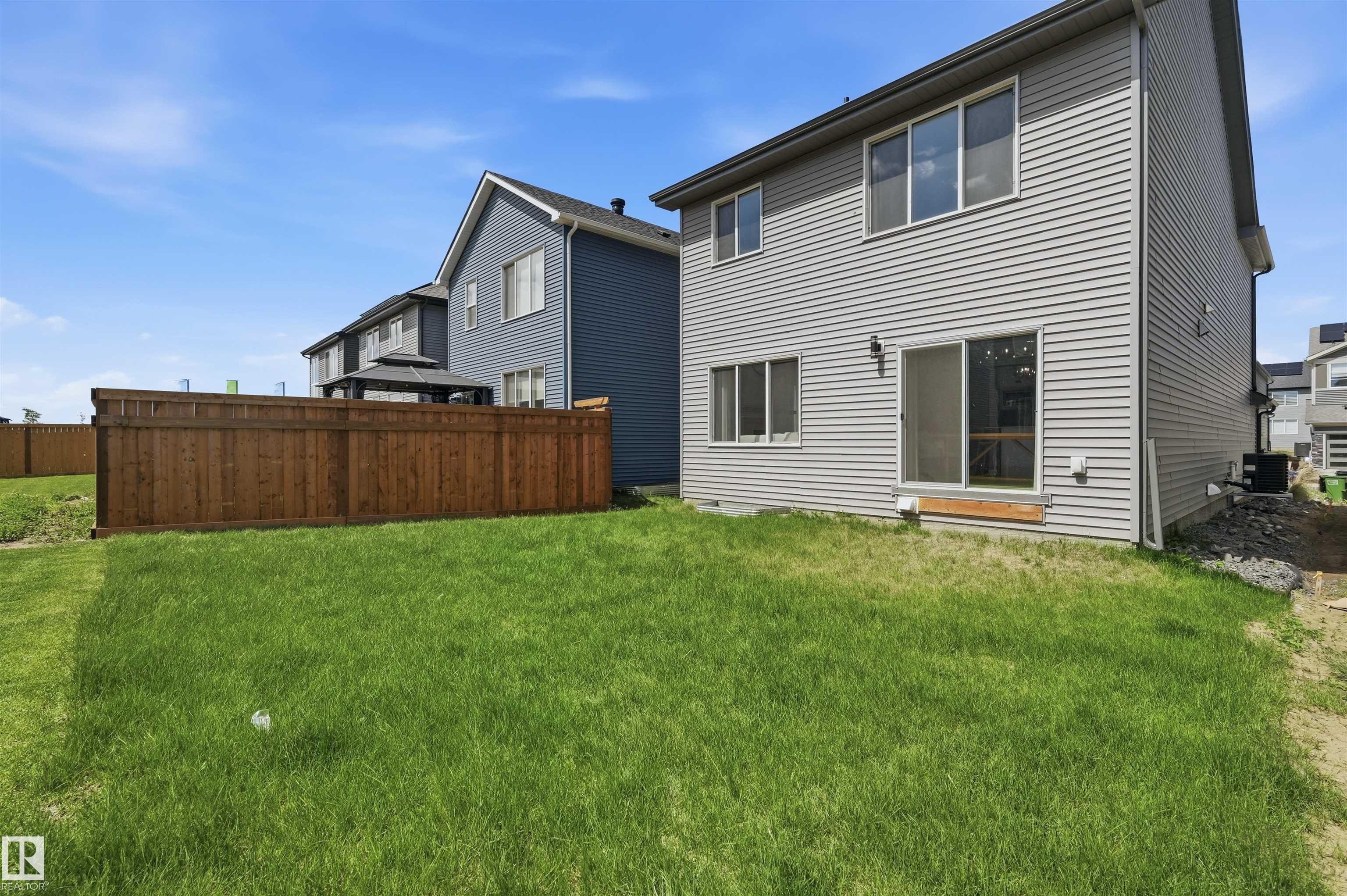 Photo 35 at 3243 Dixon Way SW, Desrochers Area, Edmonton