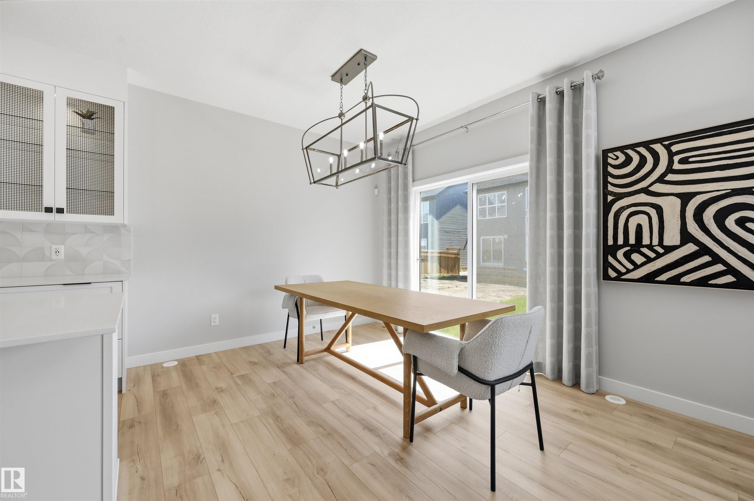 Photo 8 at 3243 Dixon Way SW, Desrochers Area, Edmonton