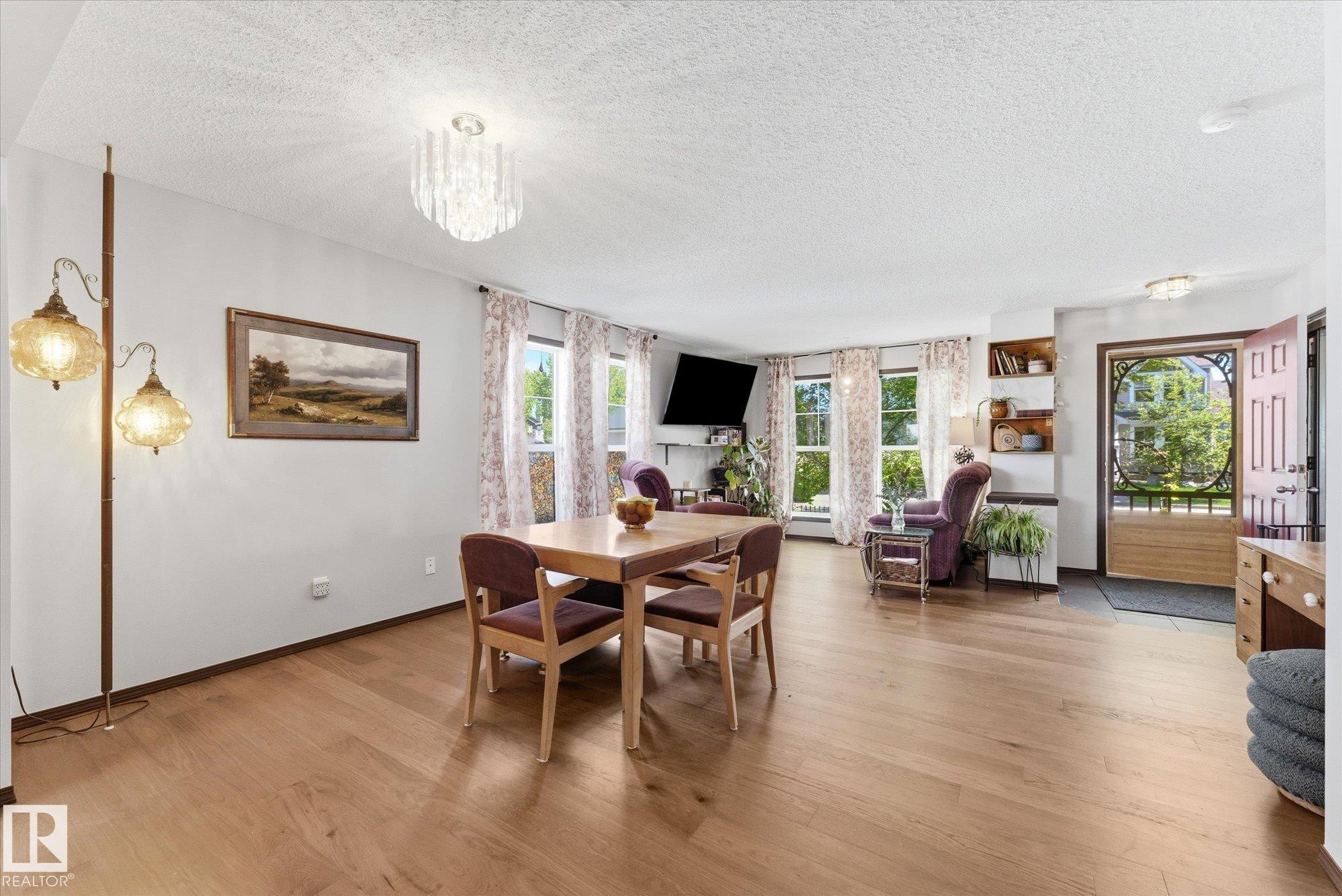 Photo 9 at 9074 Shaw Way SW, Summerside, Edmonton