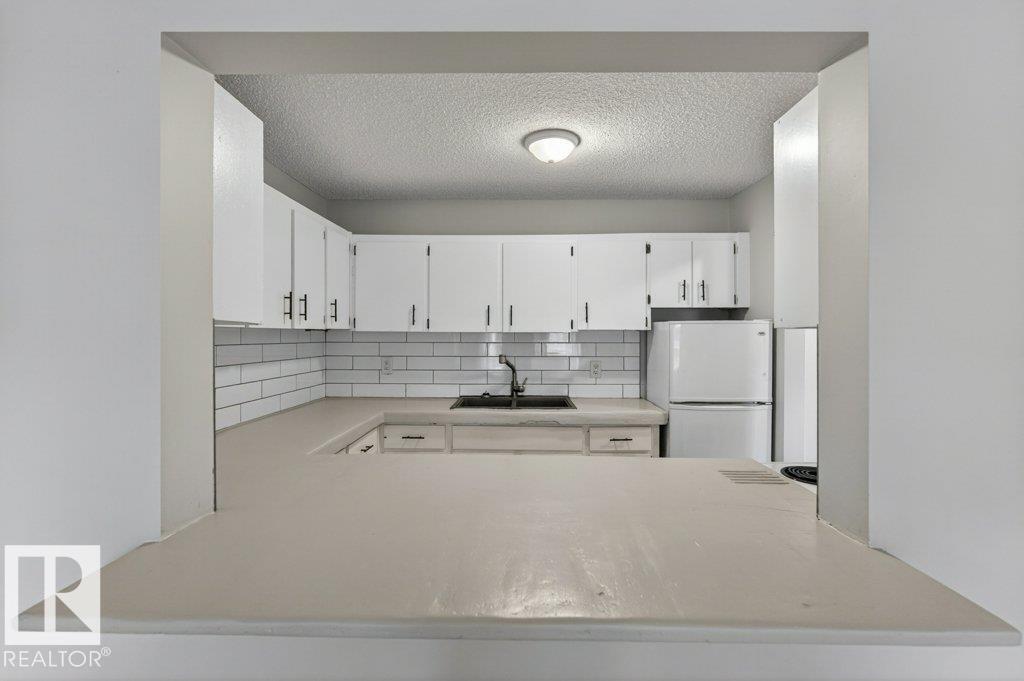 Photo 13 at 103 - 10620 104 Street NW, Central Mcdougall, Edmonton