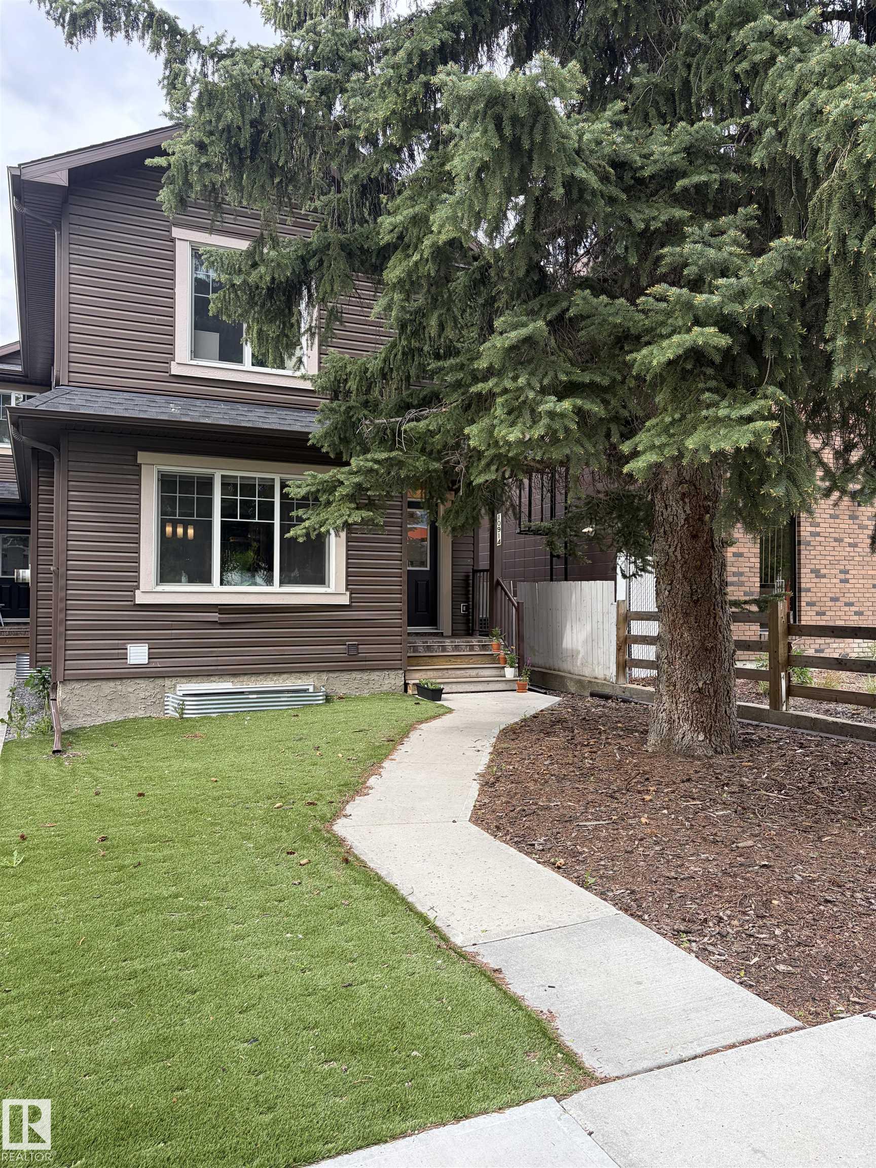 10914 71 Avenue NW, Parkallen, Edmonton