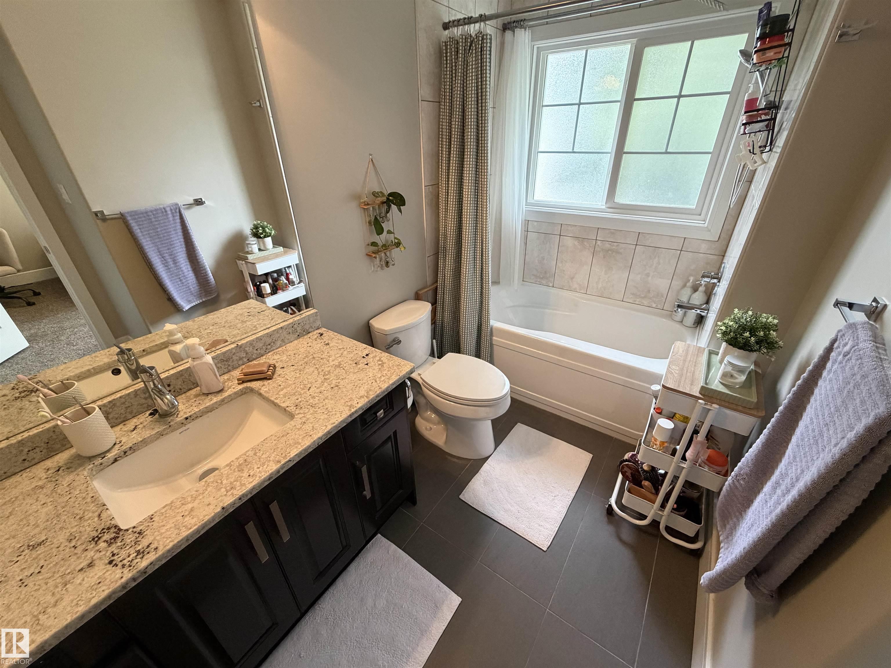 Photo 13 at 10914 71 Avenue NW, Parkallen, Edmonton