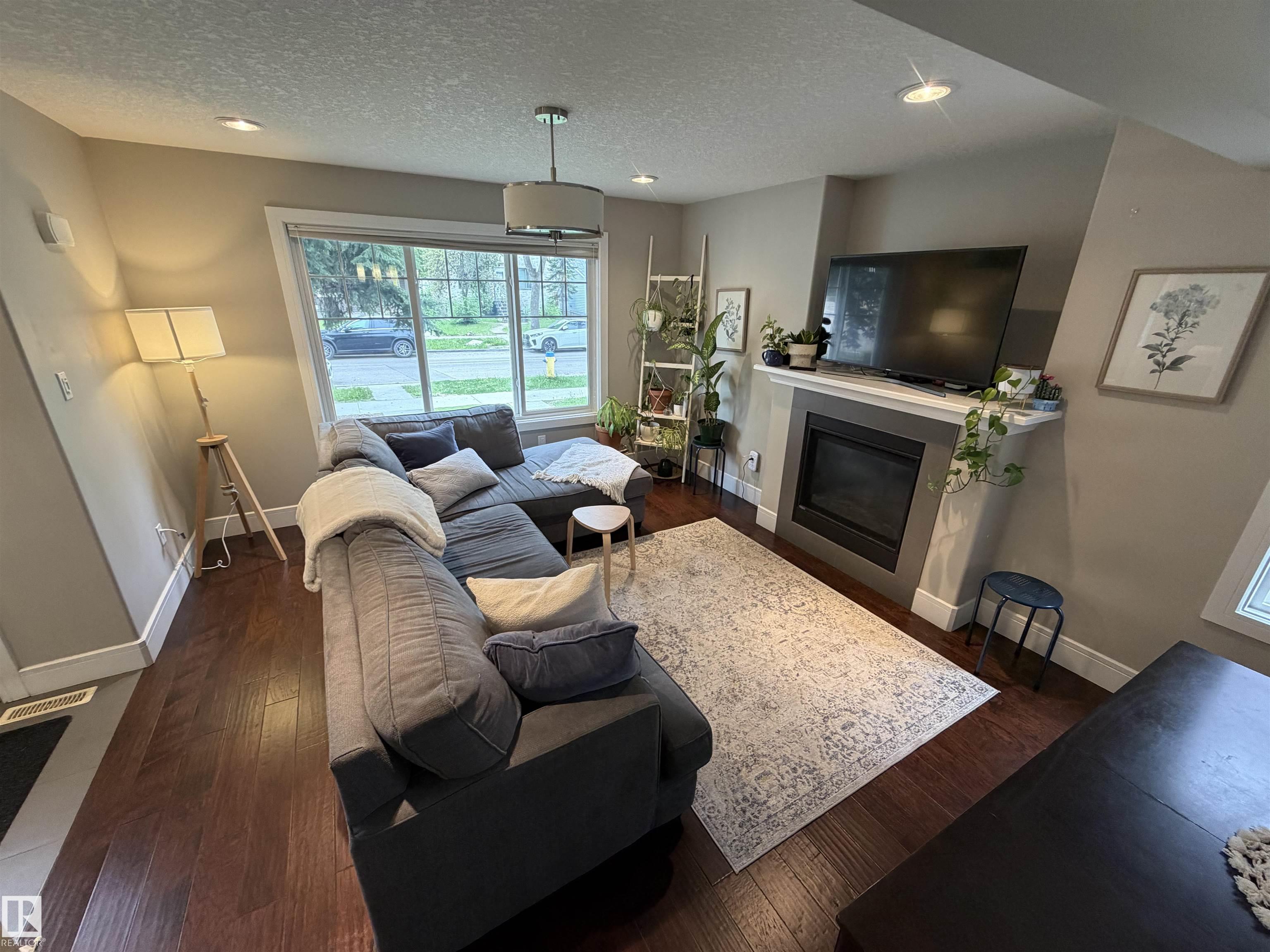 10914 71 Avenue NW, Parkallen, Edmonton