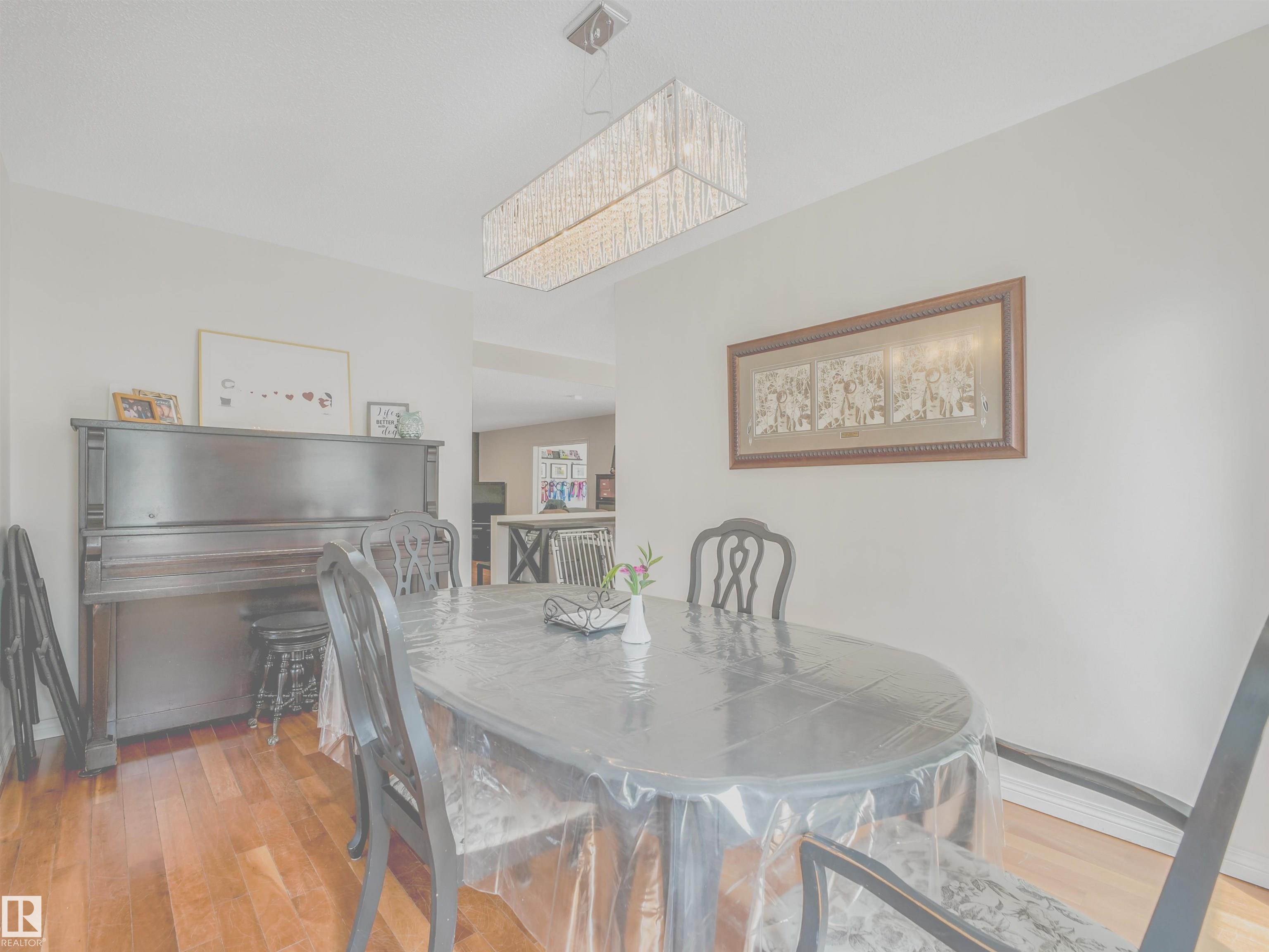 Photo 8 at 1515 109 Street NW, Bearspaw, Edmonton