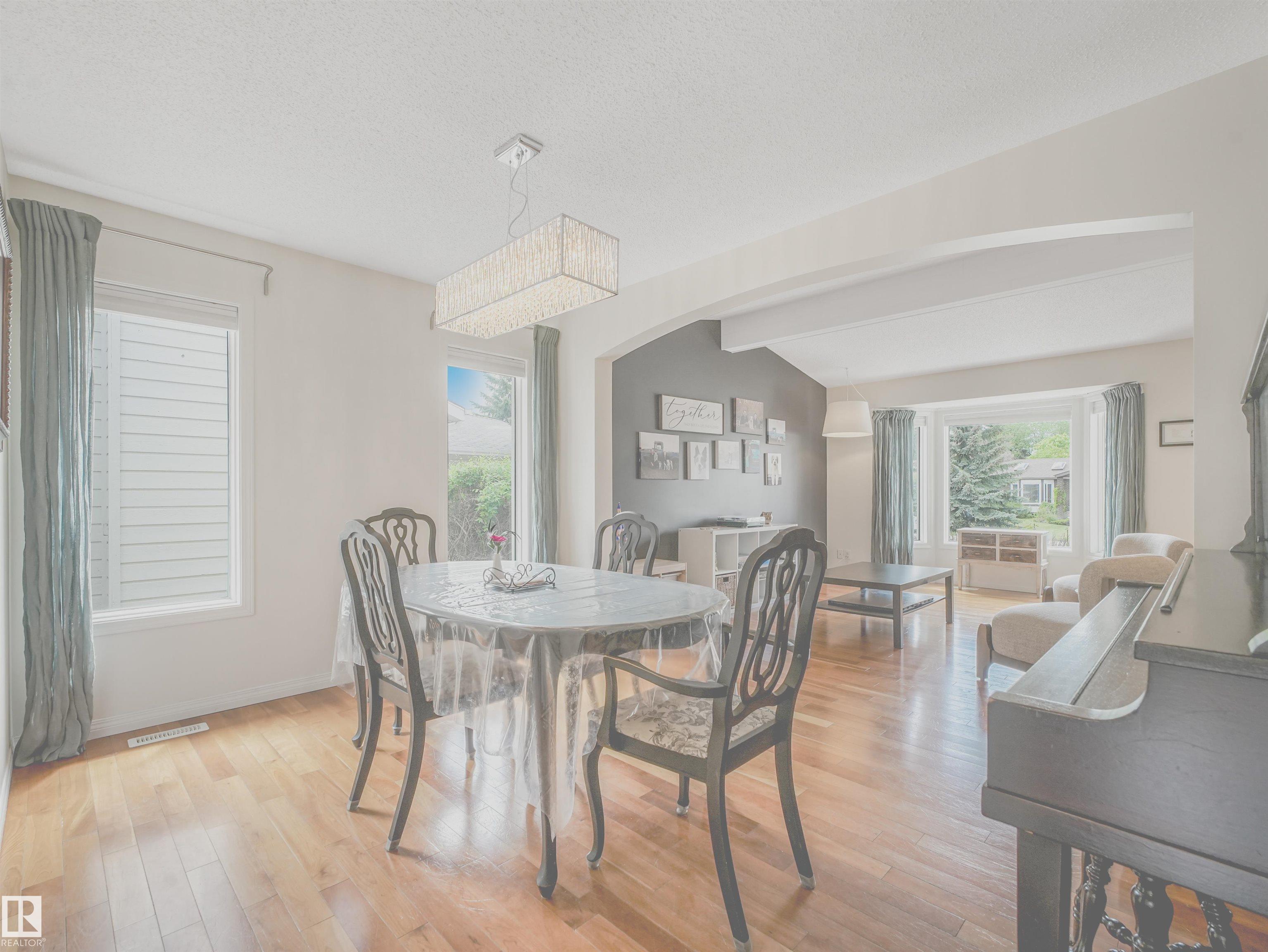 Photo 9 at 1515 109 Street NW, Bearspaw, Edmonton