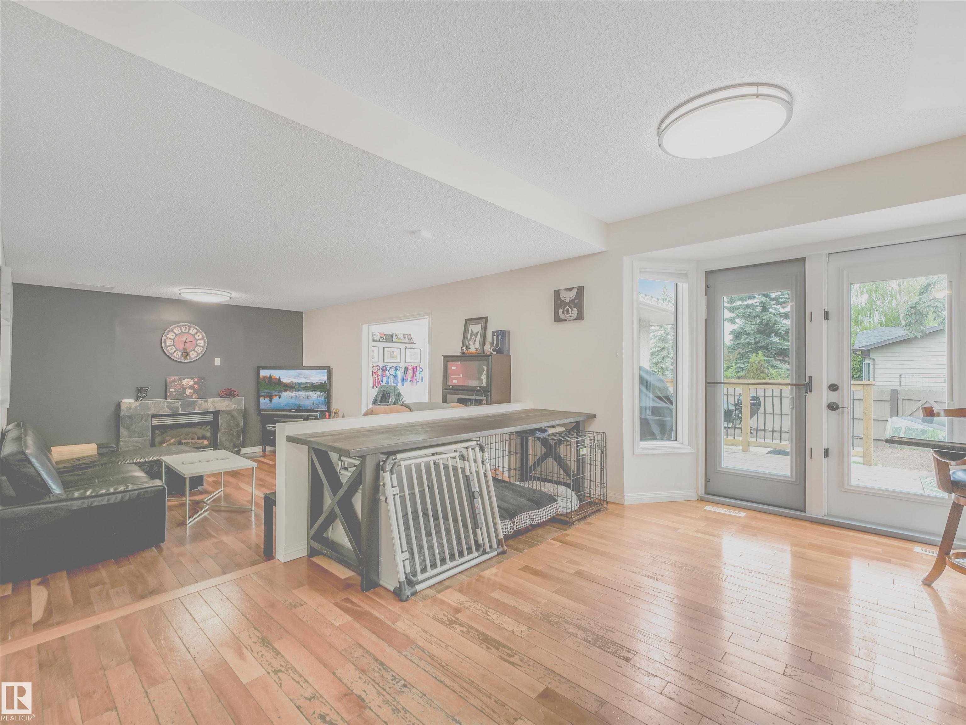 Photo 10 at 1515 109 Street NW, Bearspaw, Edmonton