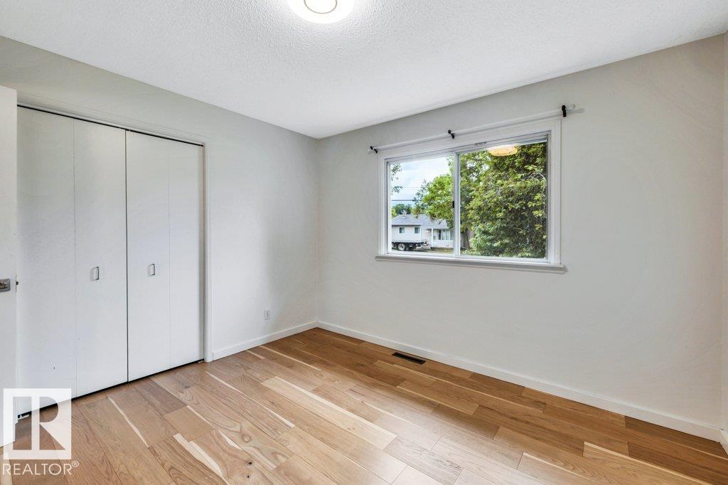 Photo 12 at 16200 104 Avenue NW, Britannia Youngstown, Edmonton