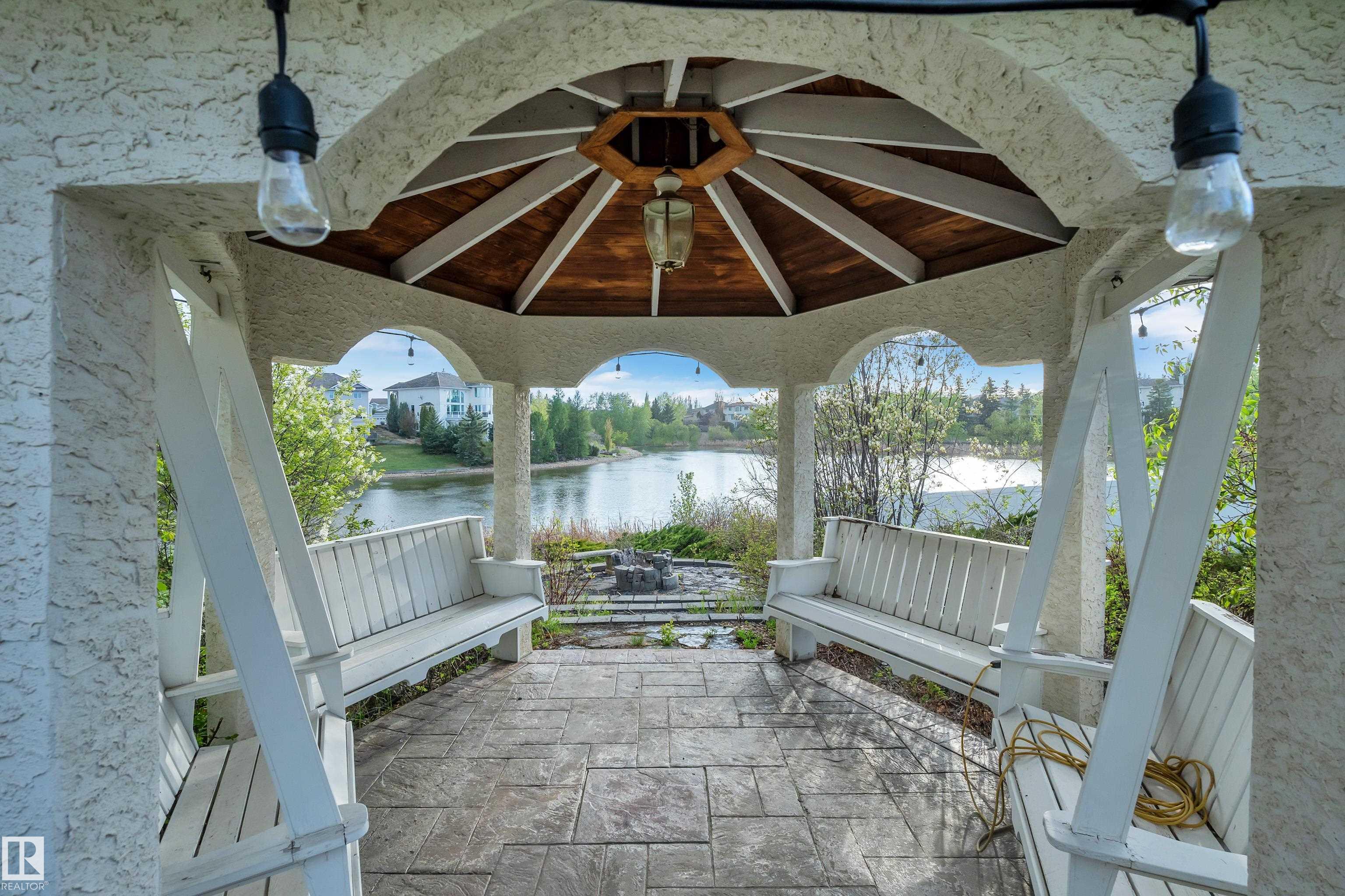 Photo 10 at 106 Twin Brooks Cove NW, Twin Brooks, Edmonton