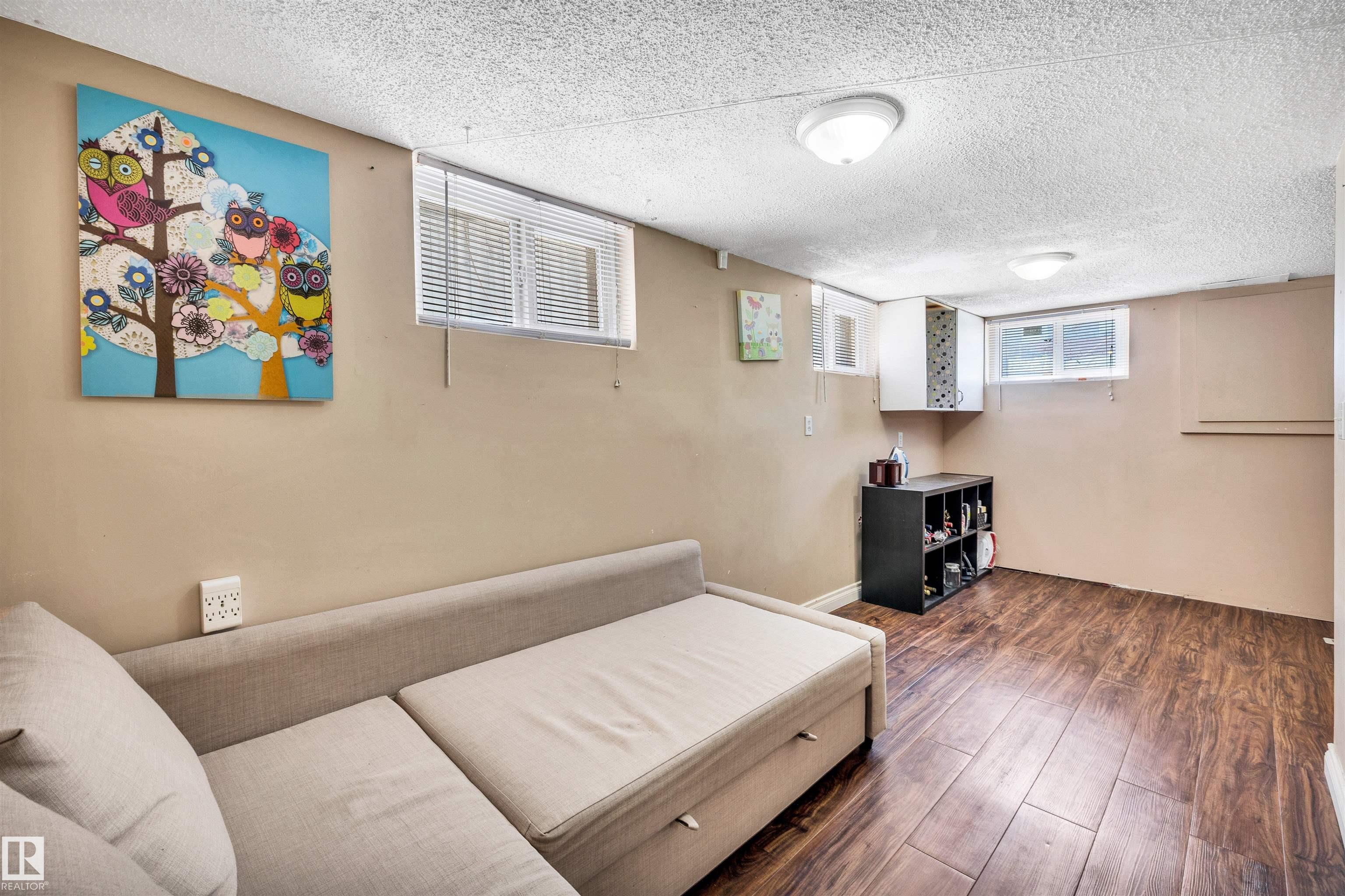 Photo 20 at 11722 81 Street NW, Parkdale, Edmonton