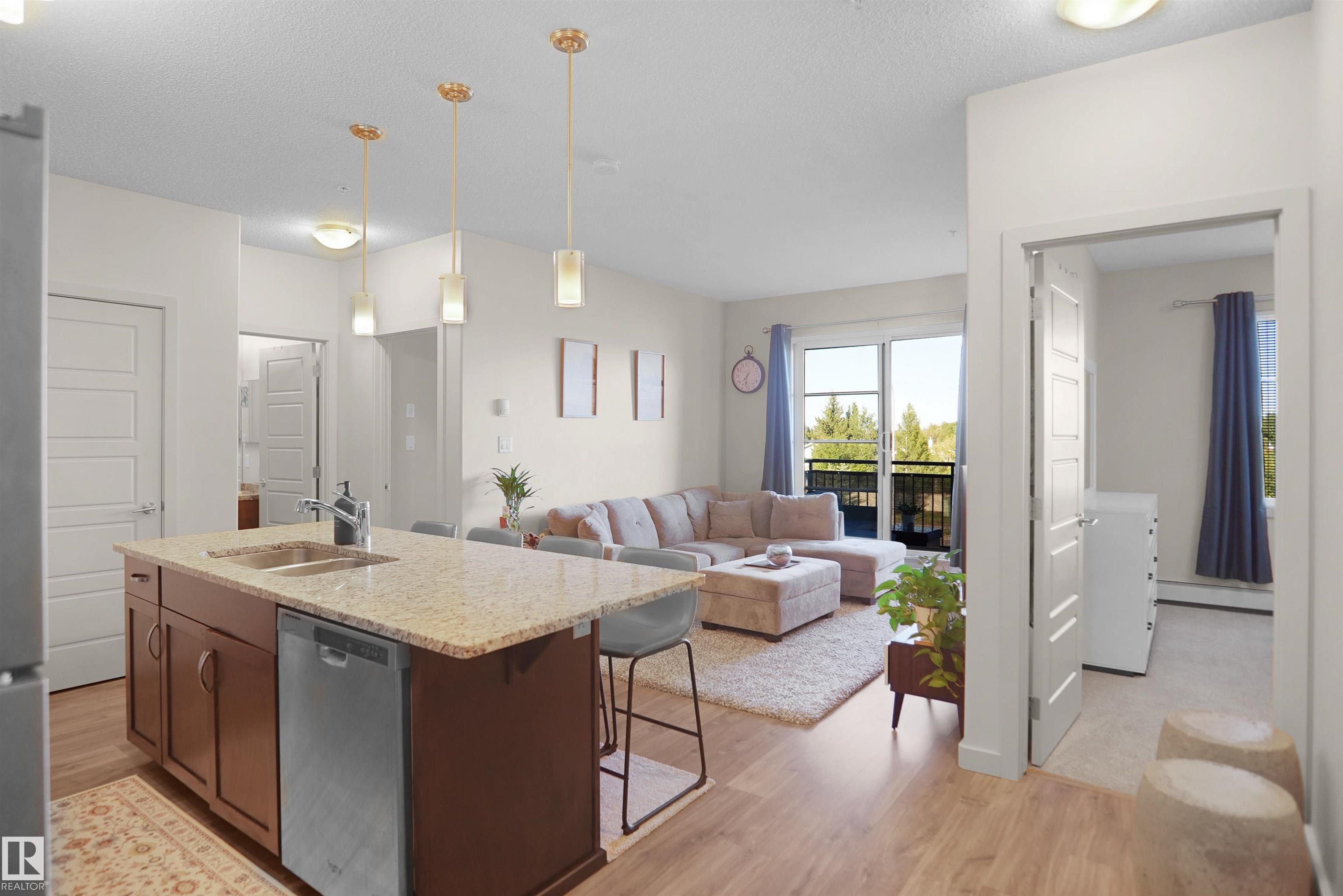 318 - 1004 Rosenthal Boulevard NW, Rosenthal, Edmonton