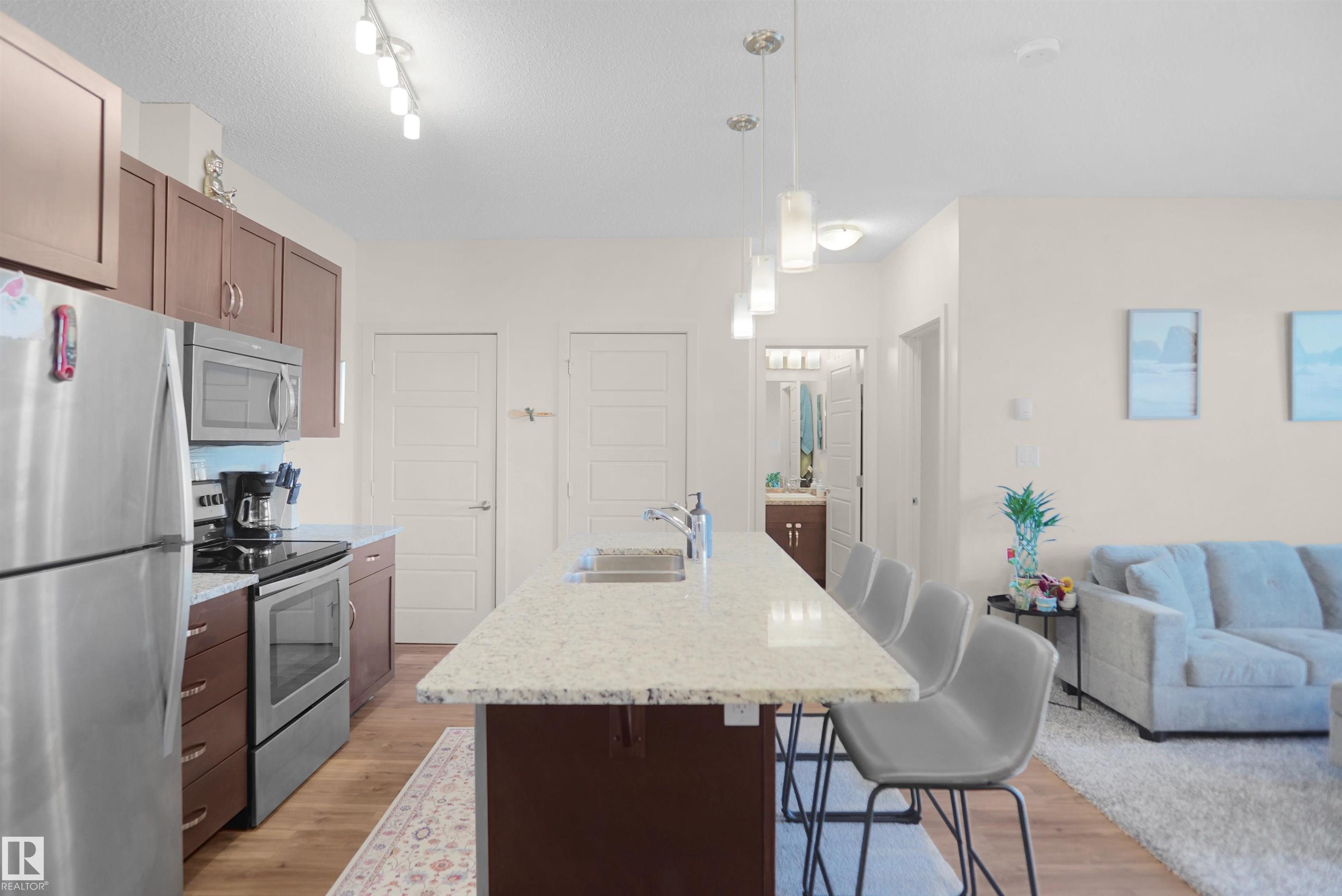 318 - 1004 Rosenthal Boulevard NW, Rosenthal, Edmonton