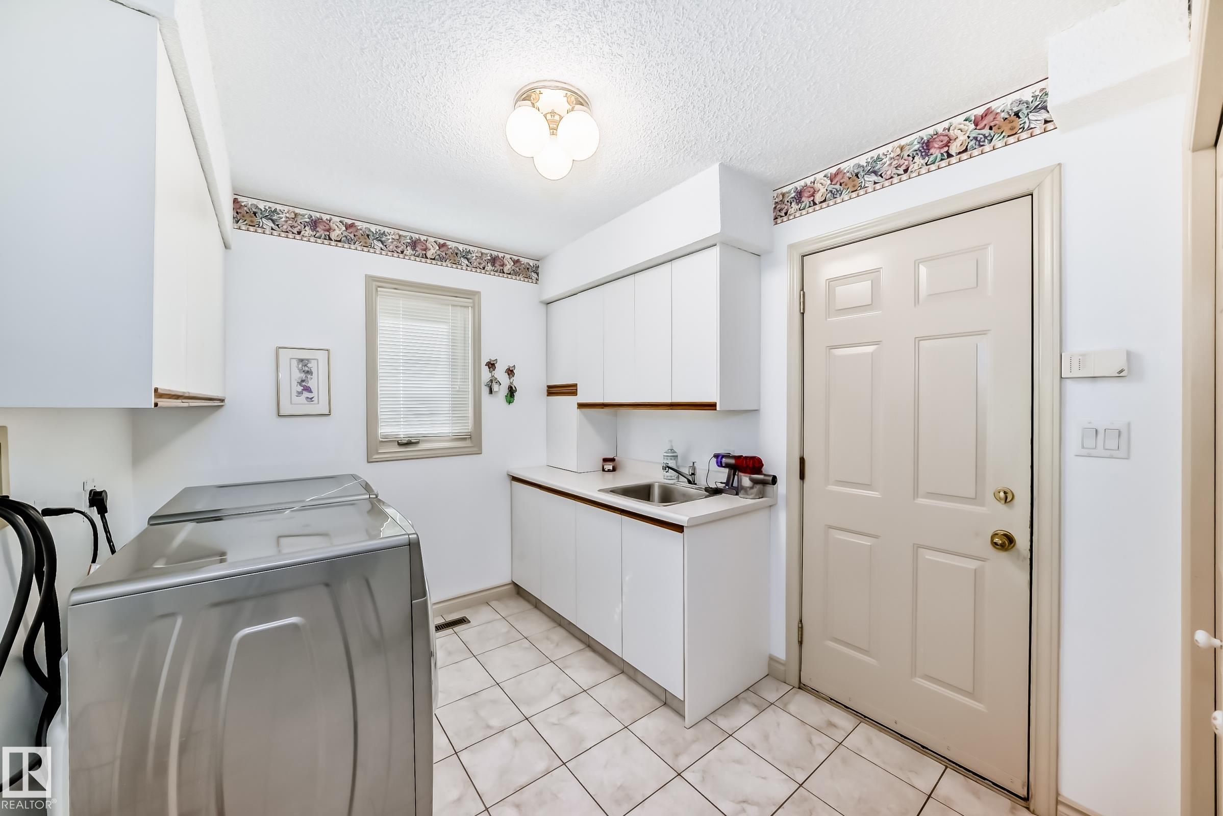 Photo 23 at 17416 53 Avenue NW, Gariepy, Edmonton