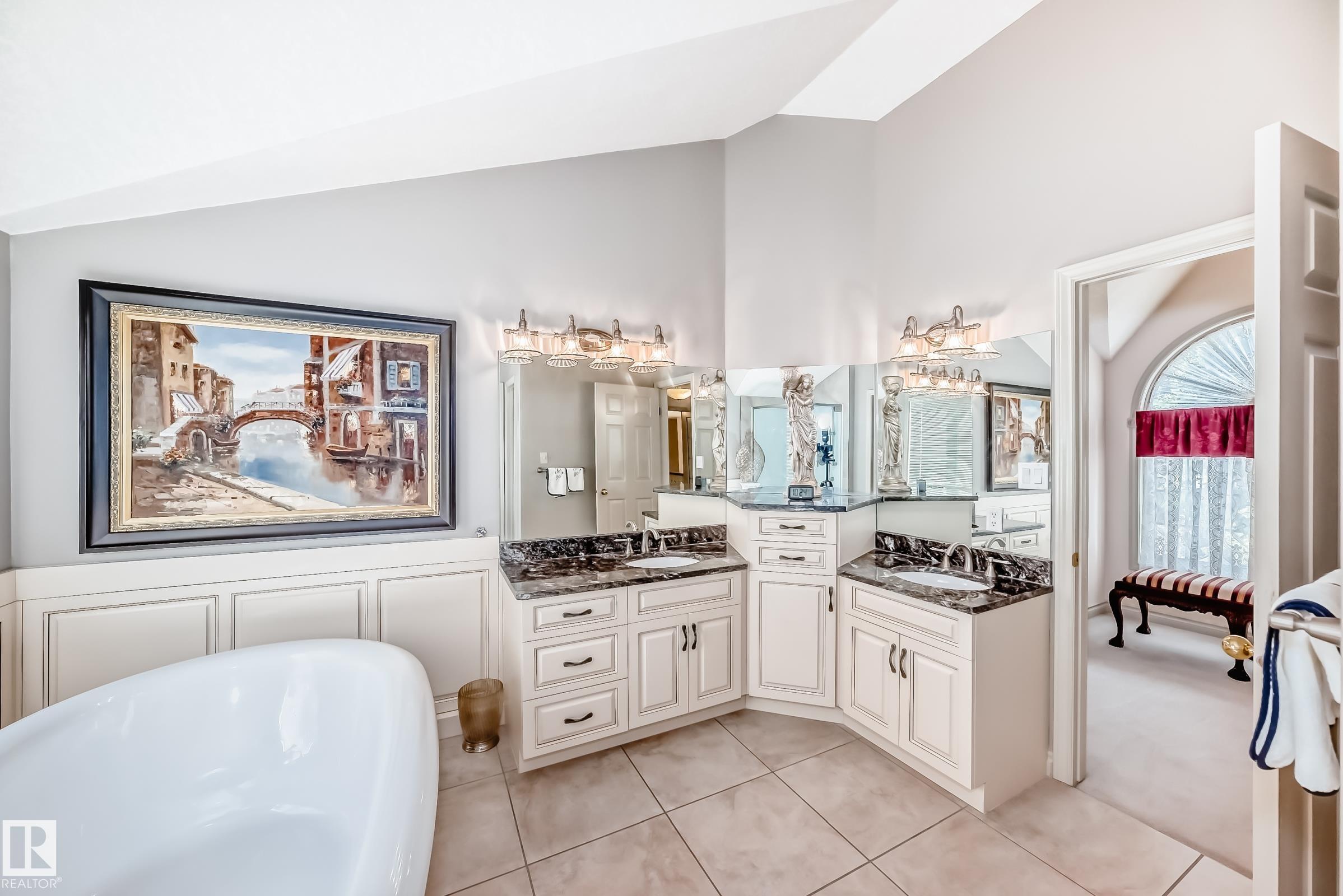 Photo 37 at 17416 53 Avenue NW, Gariepy, Edmonton