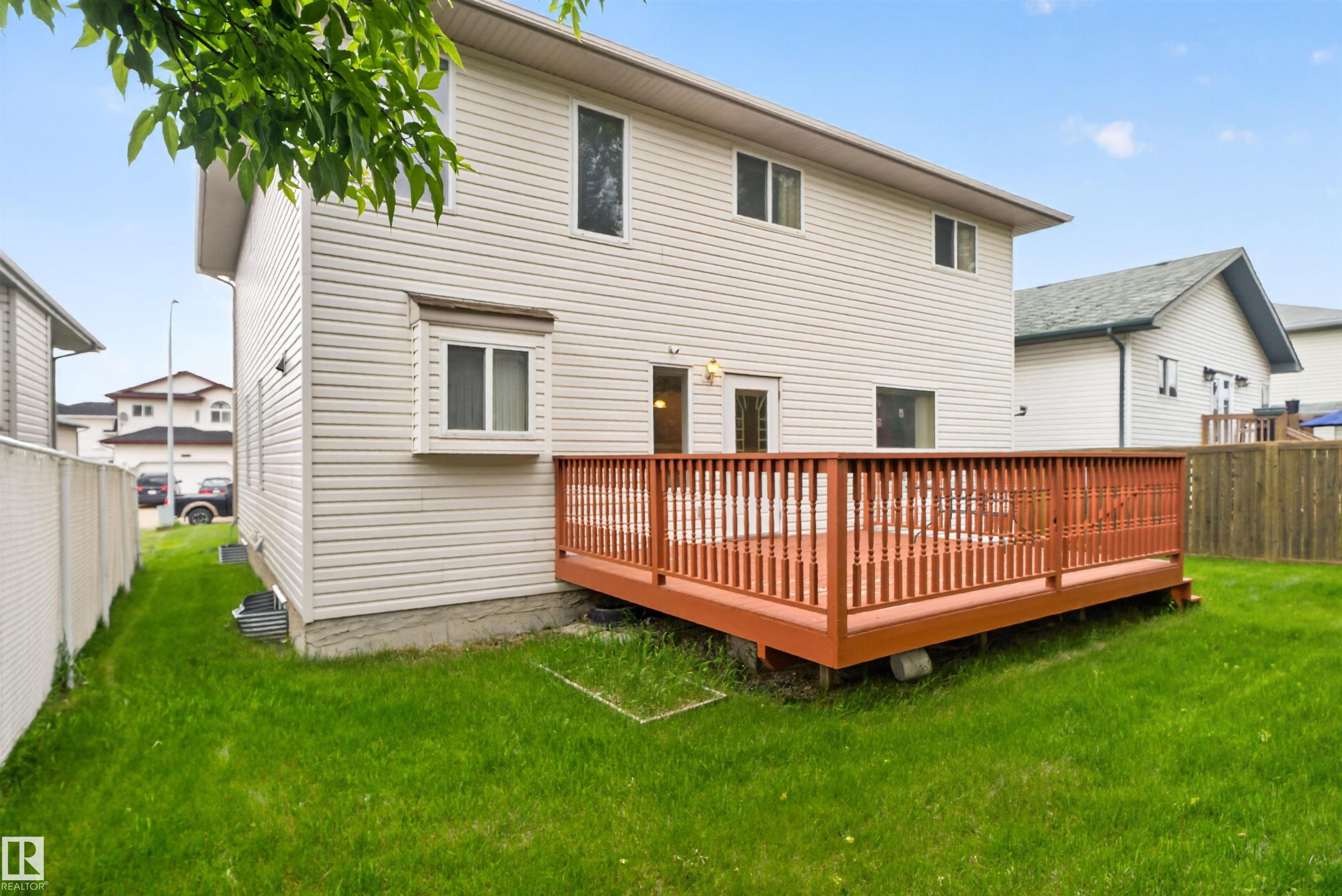 Photo 12 at 2839 151a Avenue NW, Kirkness, Edmonton