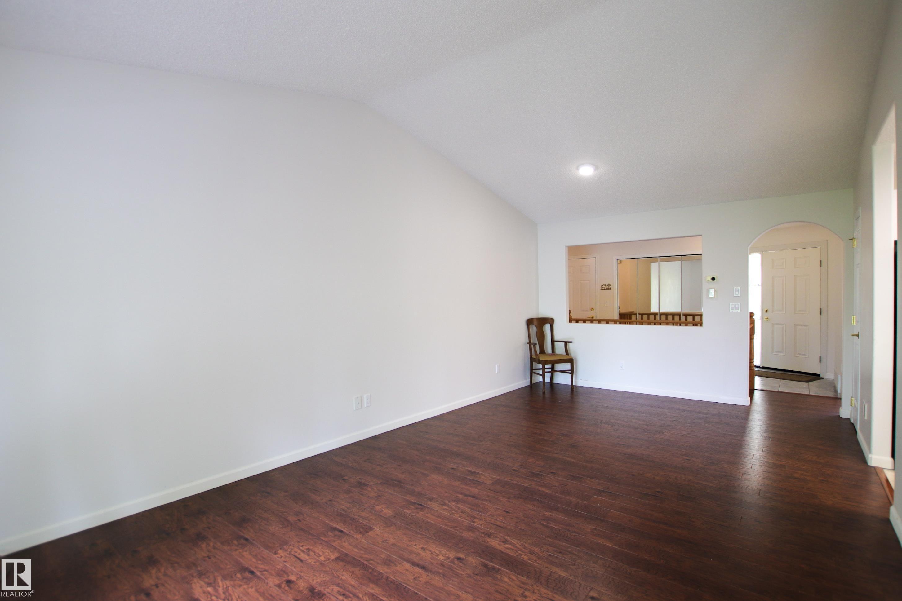 3 - 9420 172 Street NW, Summerlea, Edmonton