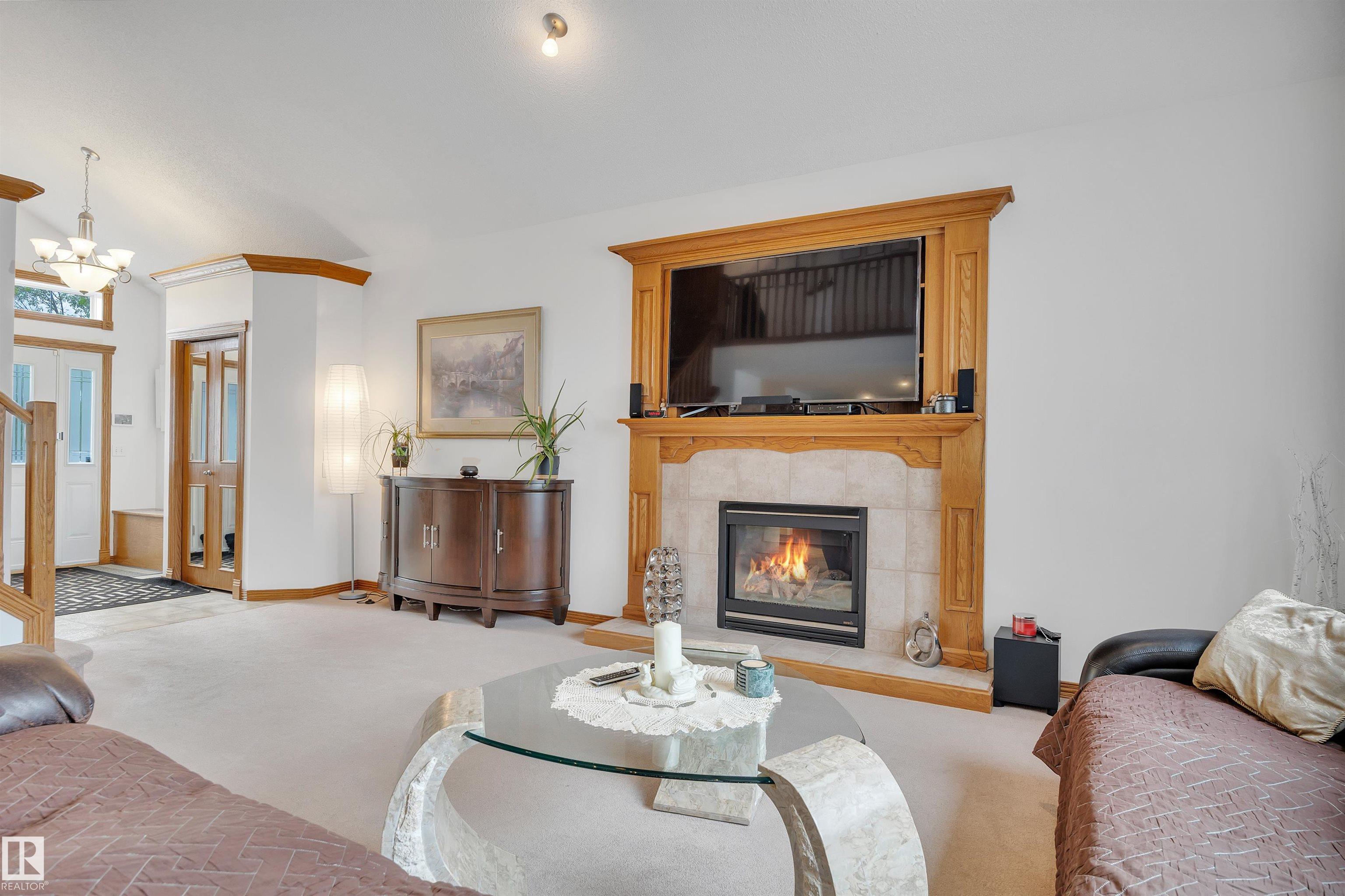 Photo 7 at 16512 87 Street NW, Belle Rive, Edmonton