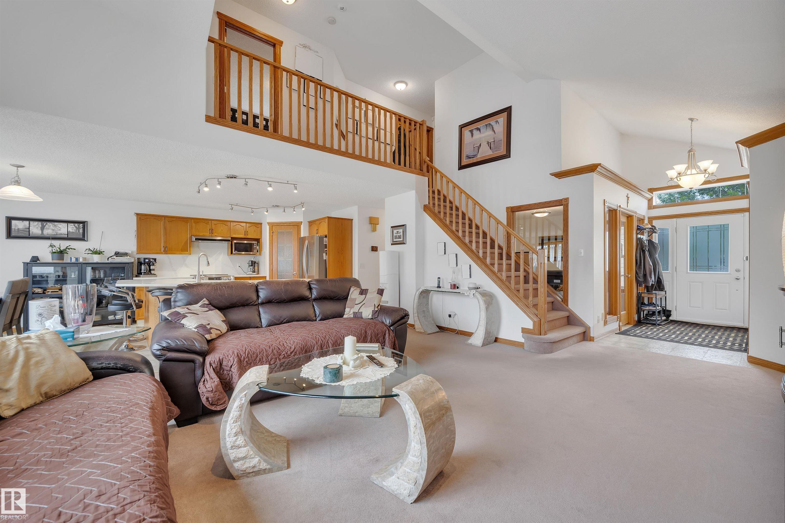 Photo 8 at 16512 87 Street NW, Belle Rive, Edmonton