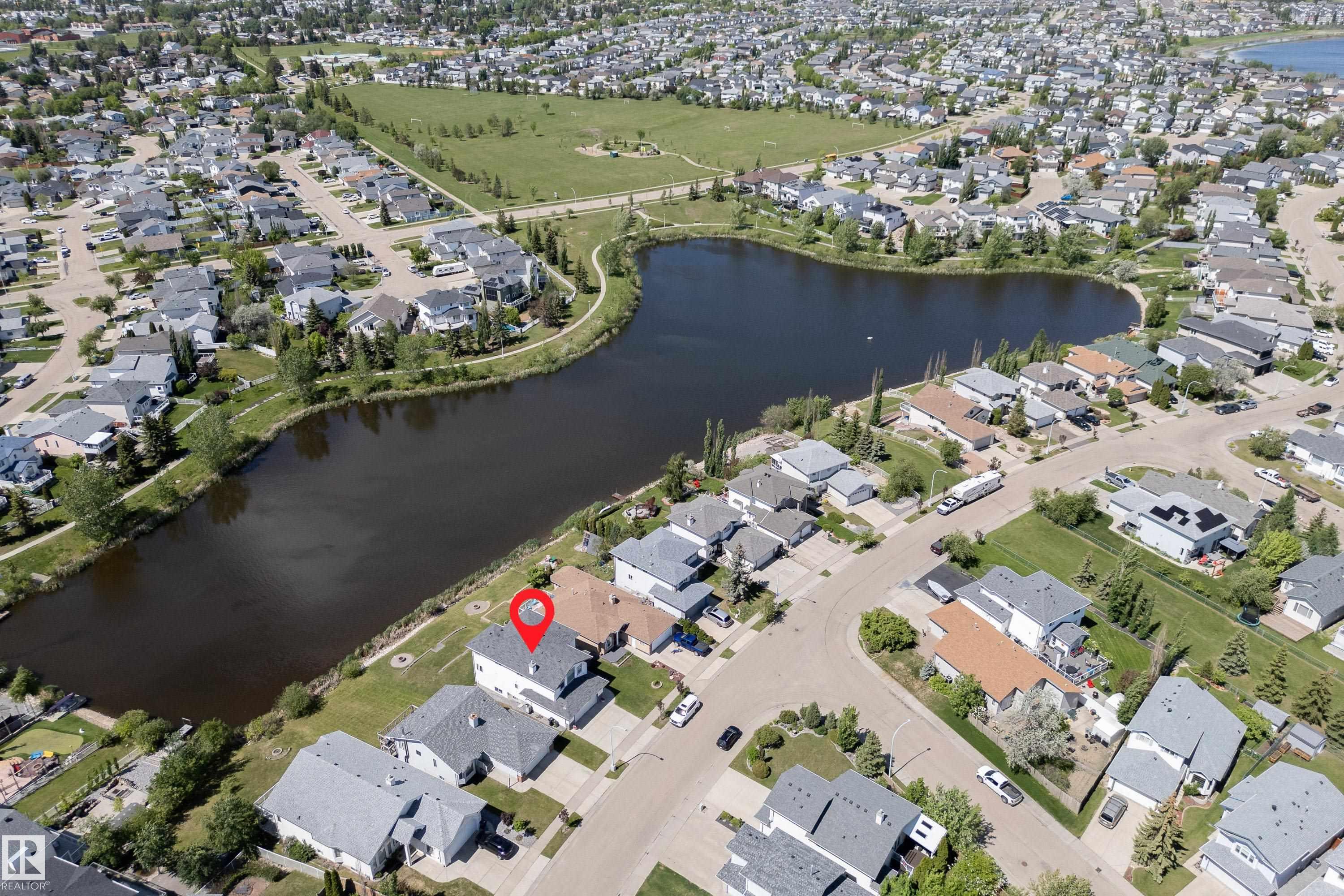 Photo 17 at 468 Klarvatten Lake Wynd NW, Klarvatten, Edmonton