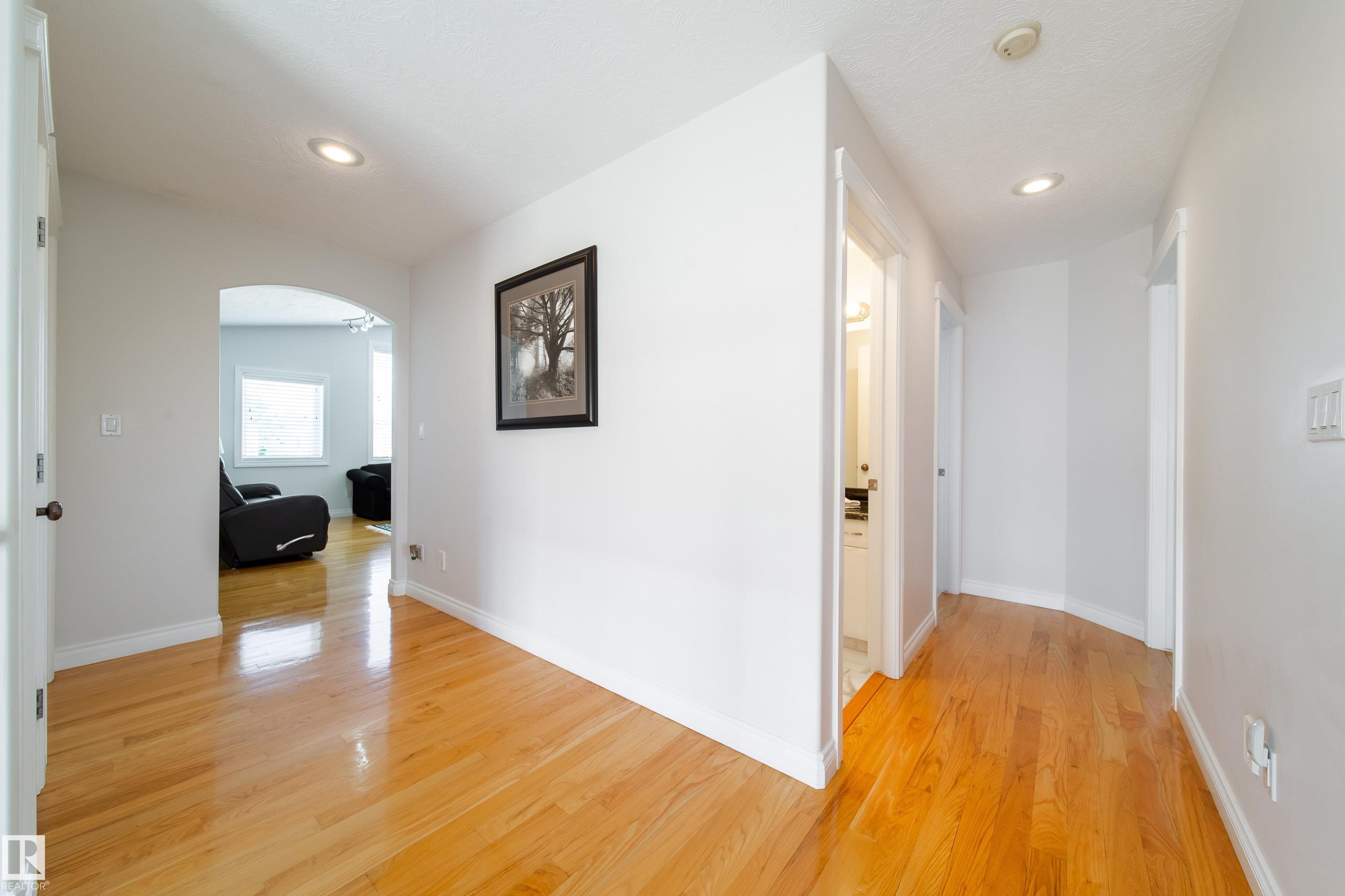 Photo 38 at 468 Klarvatten Lake Wynd NW, Klarvatten, Edmonton