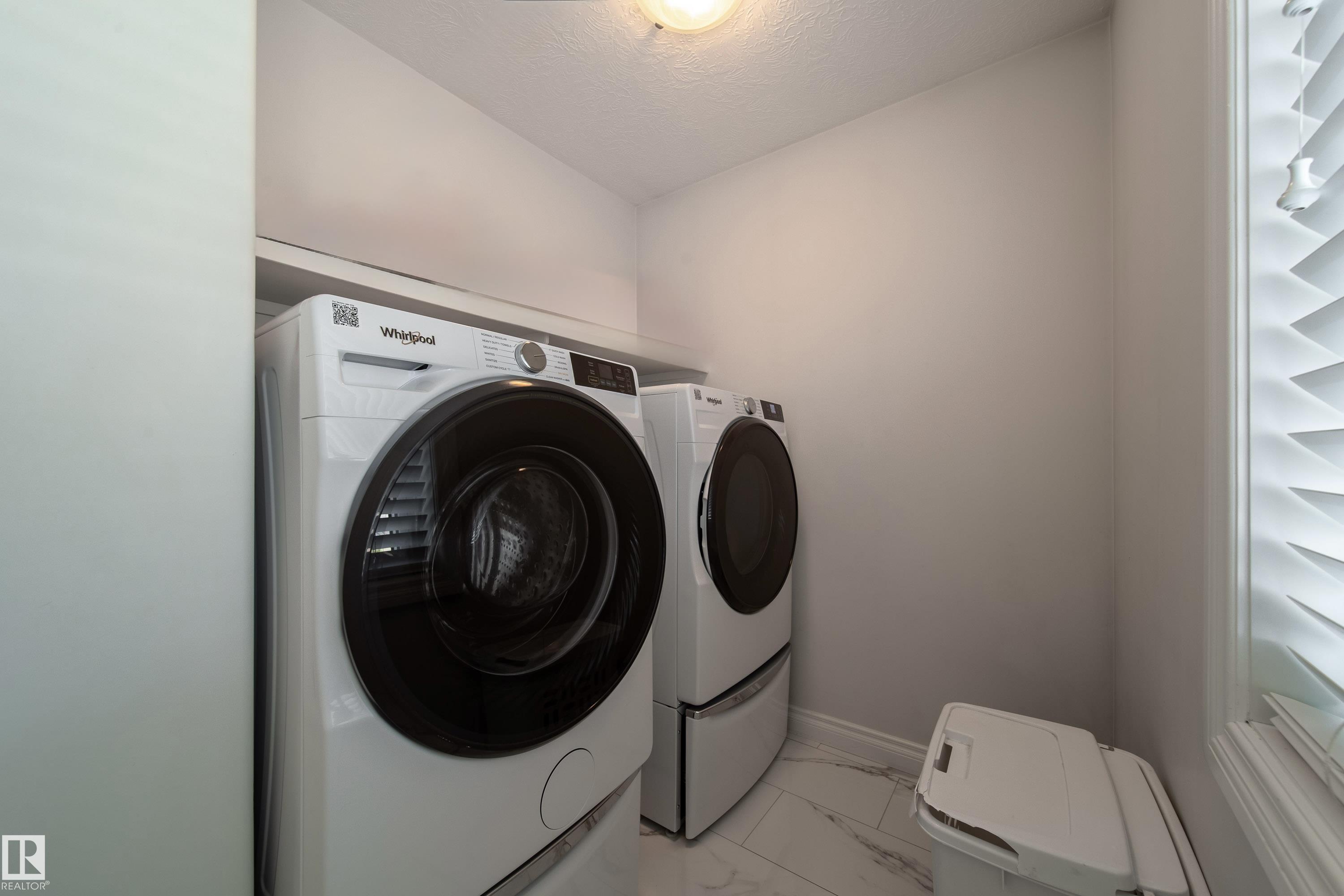 Photo 39 at 468 Klarvatten Lake Wynd NW, Klarvatten, Edmonton