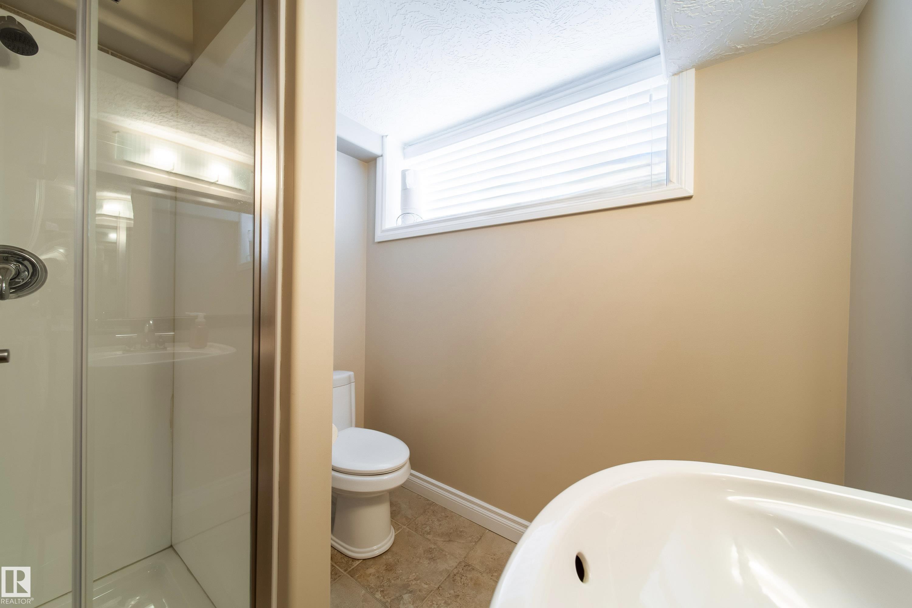 Photo 61 at 468 Klarvatten Lake Wynd NW, Klarvatten, Edmonton