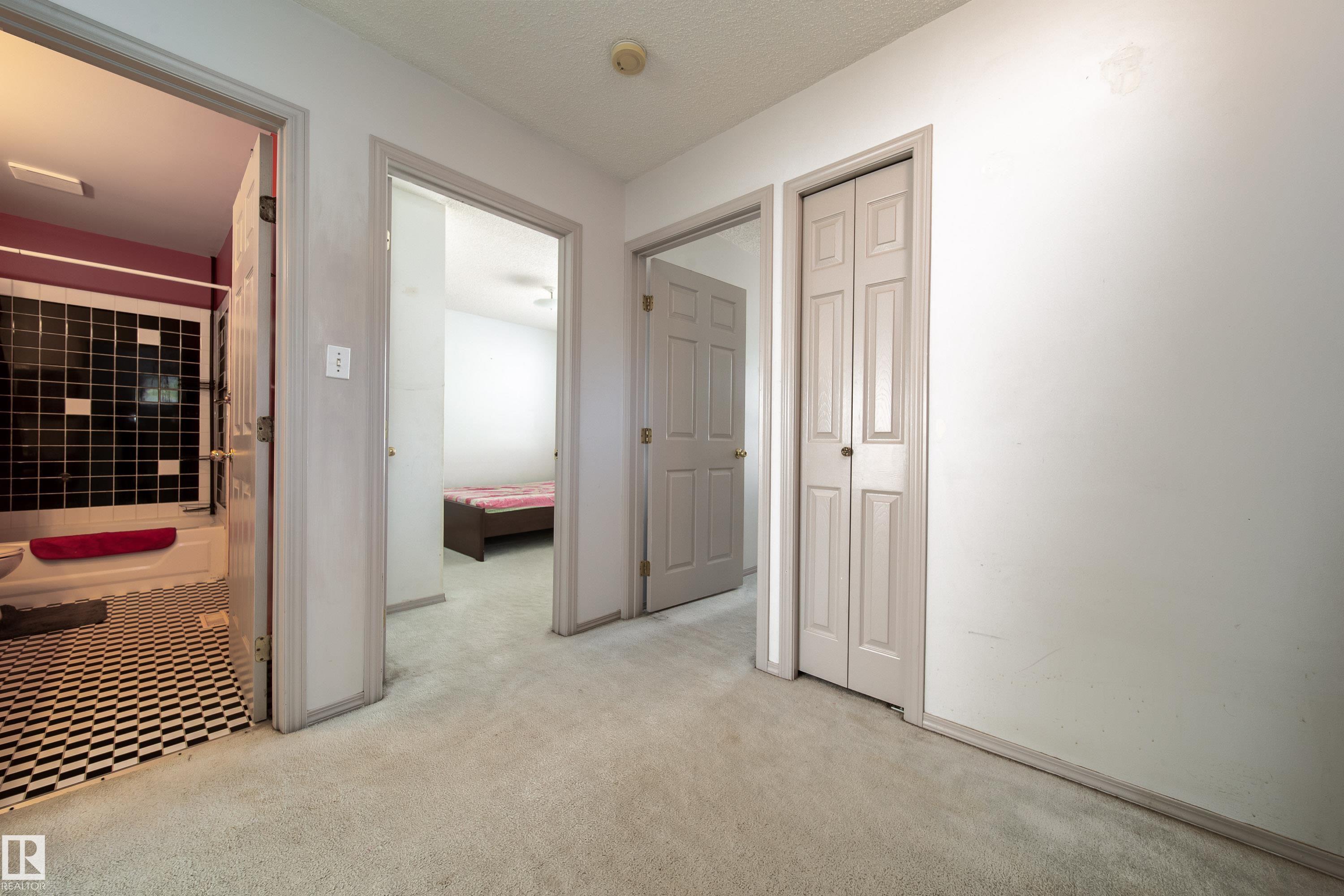 Photo 23 at 15 - 603 Youville Drive E NW, Tawa, Edmonton